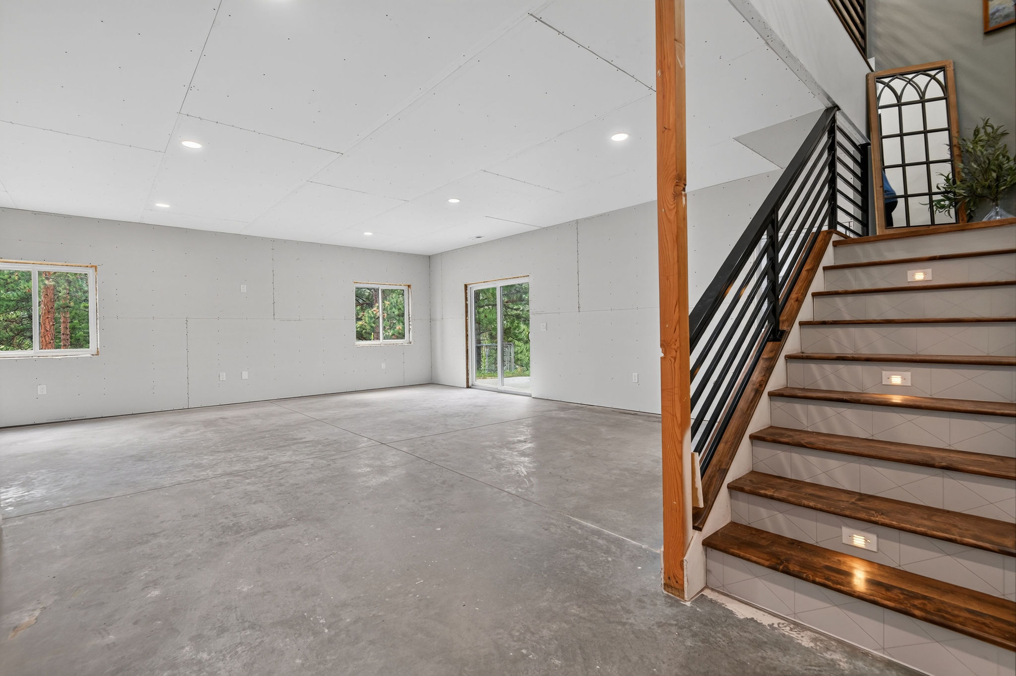 13 Rolling Stone Lane Property Photo 34