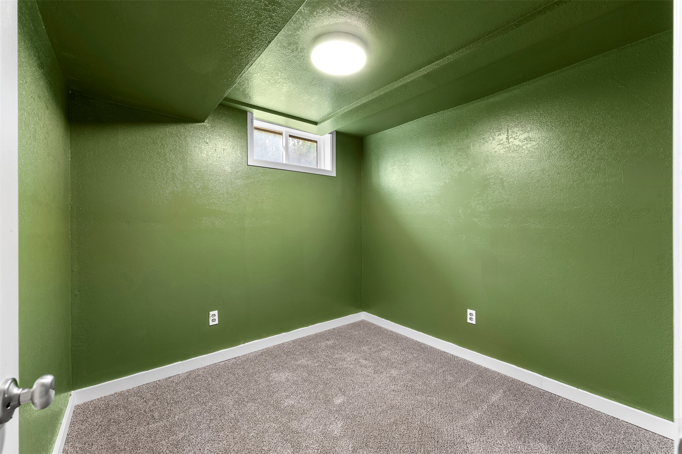 2335 Cannon Street Property Photo 32