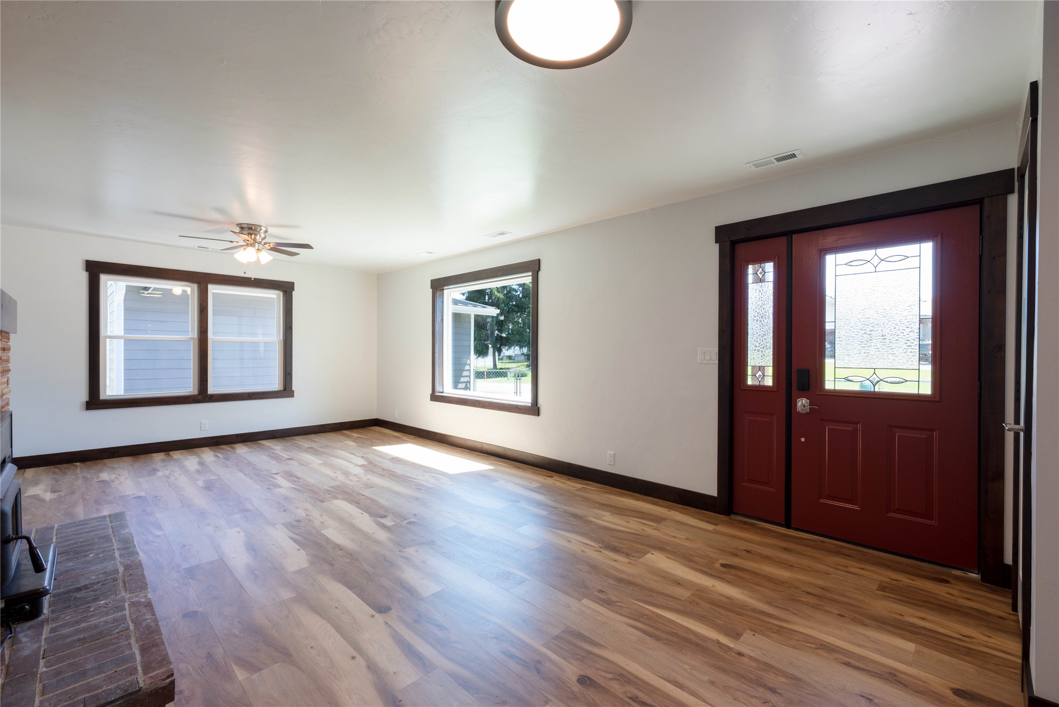 704 3rd Avenue Property Photo 4