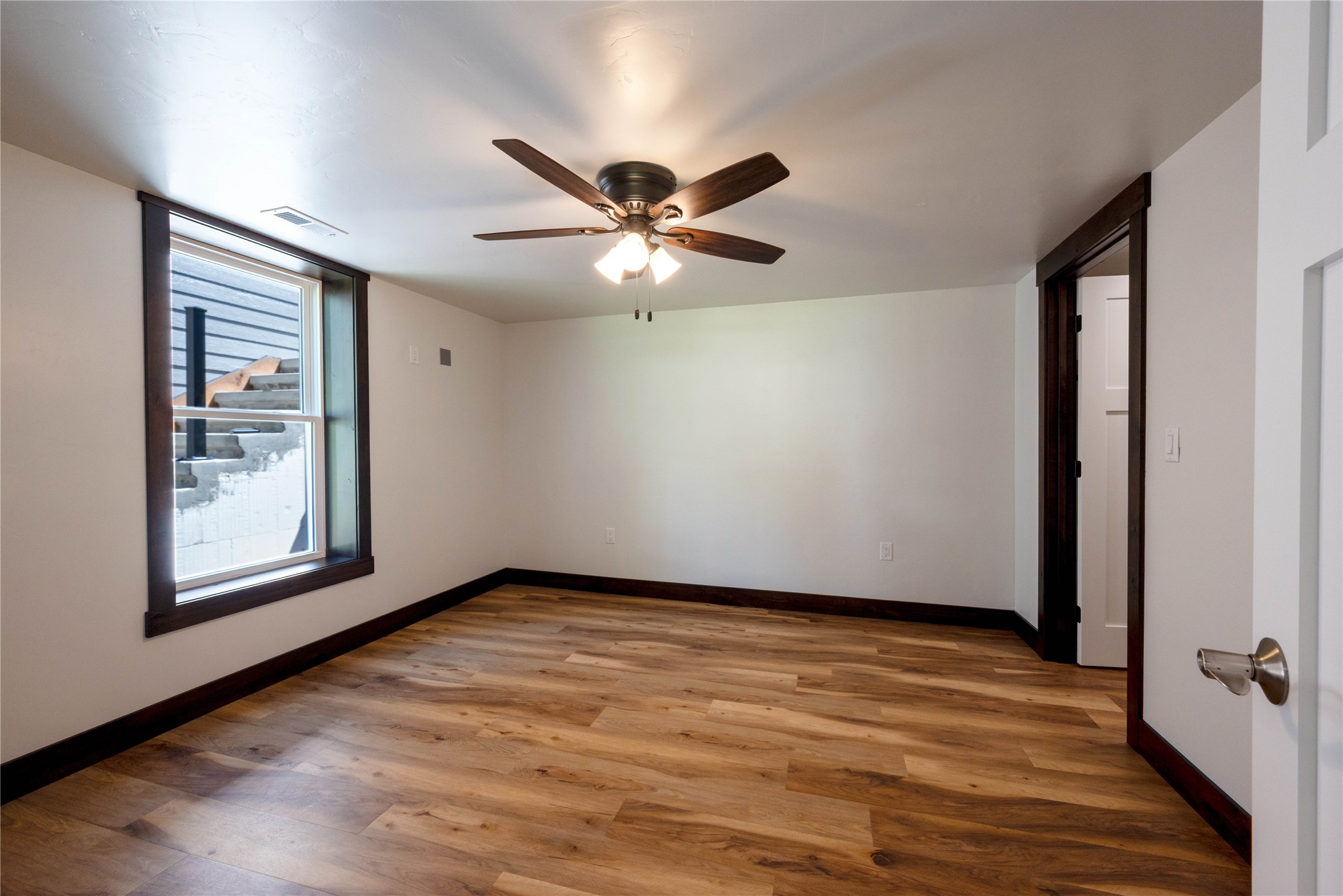 704 3rd Avenue Property Photo 22