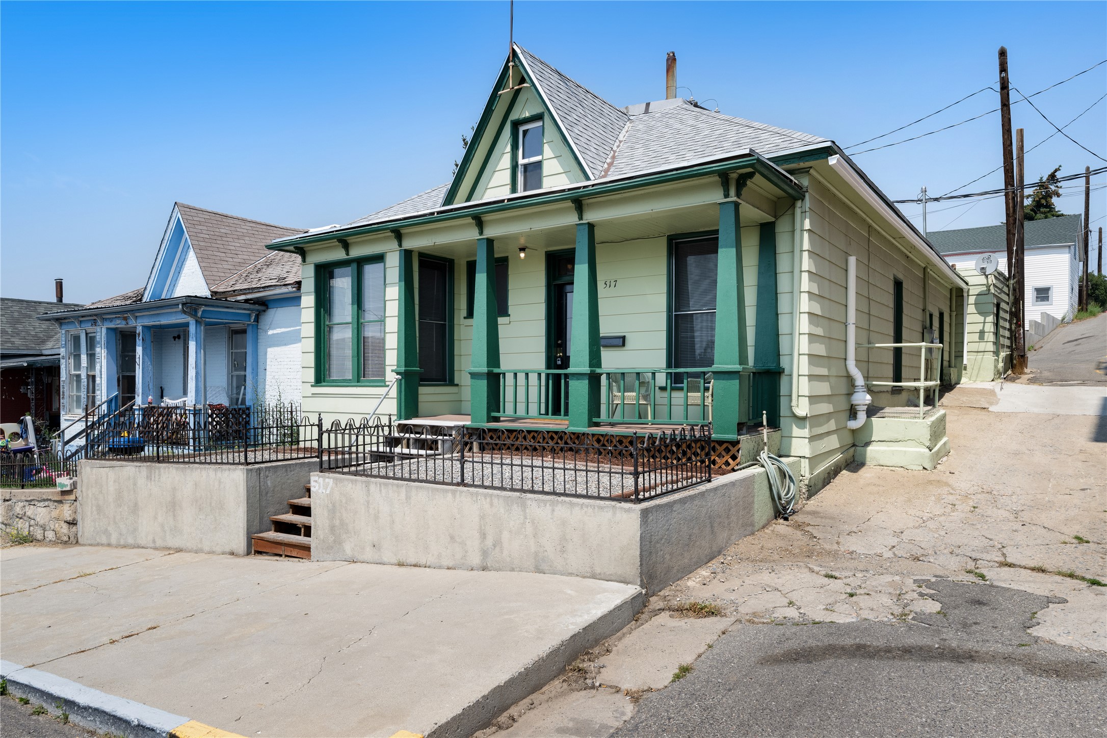 517 W Granite Street Property Photo 1