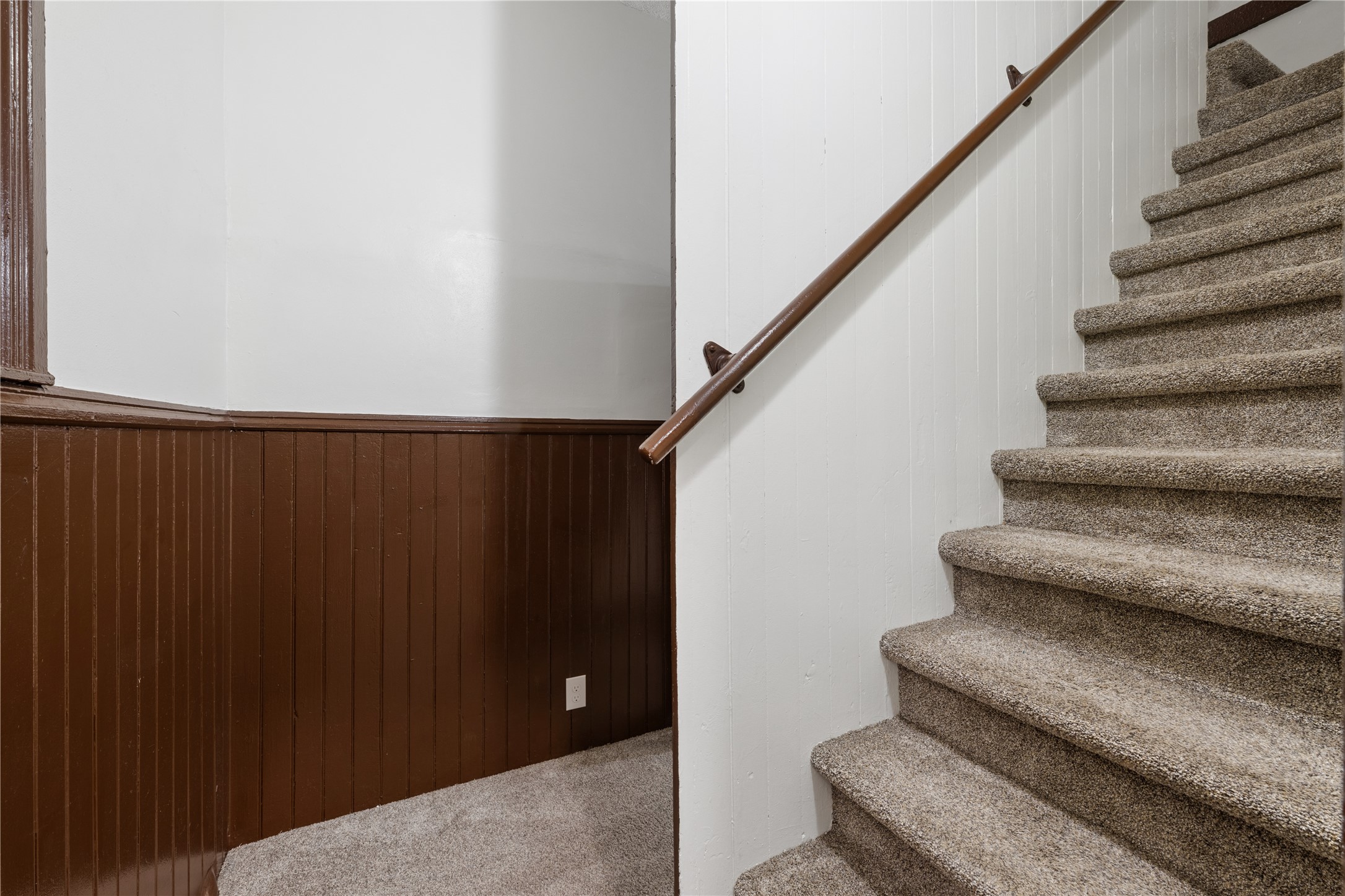 517 W Granite Street Property Photo 29