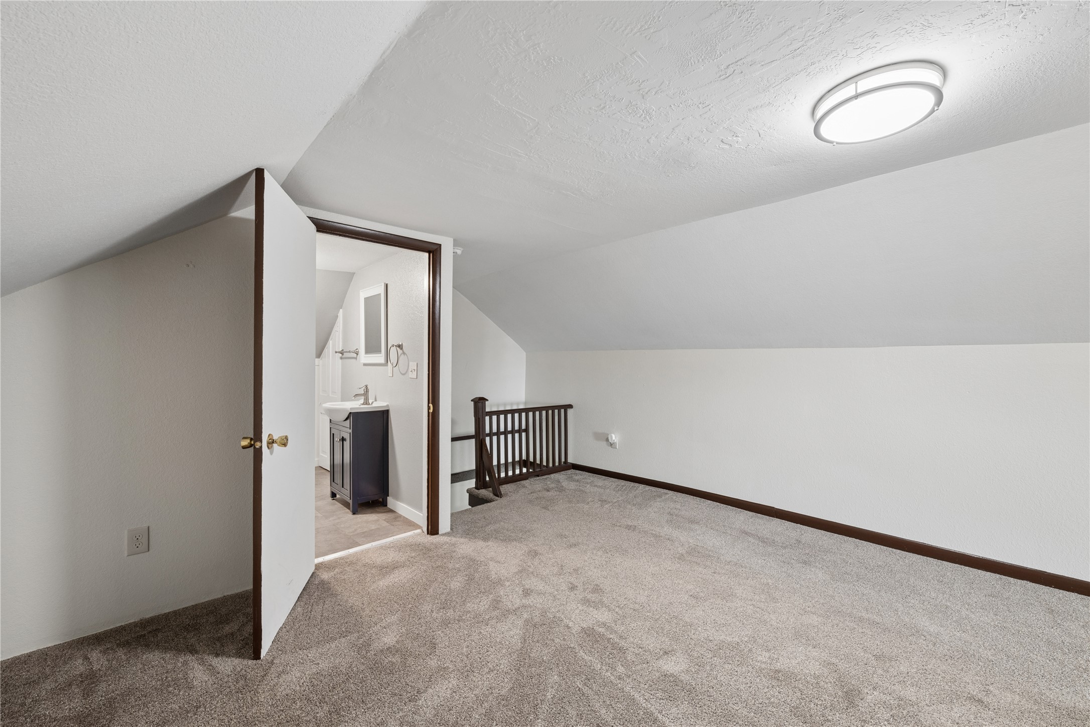 517 W Granite Street Property Photo 33