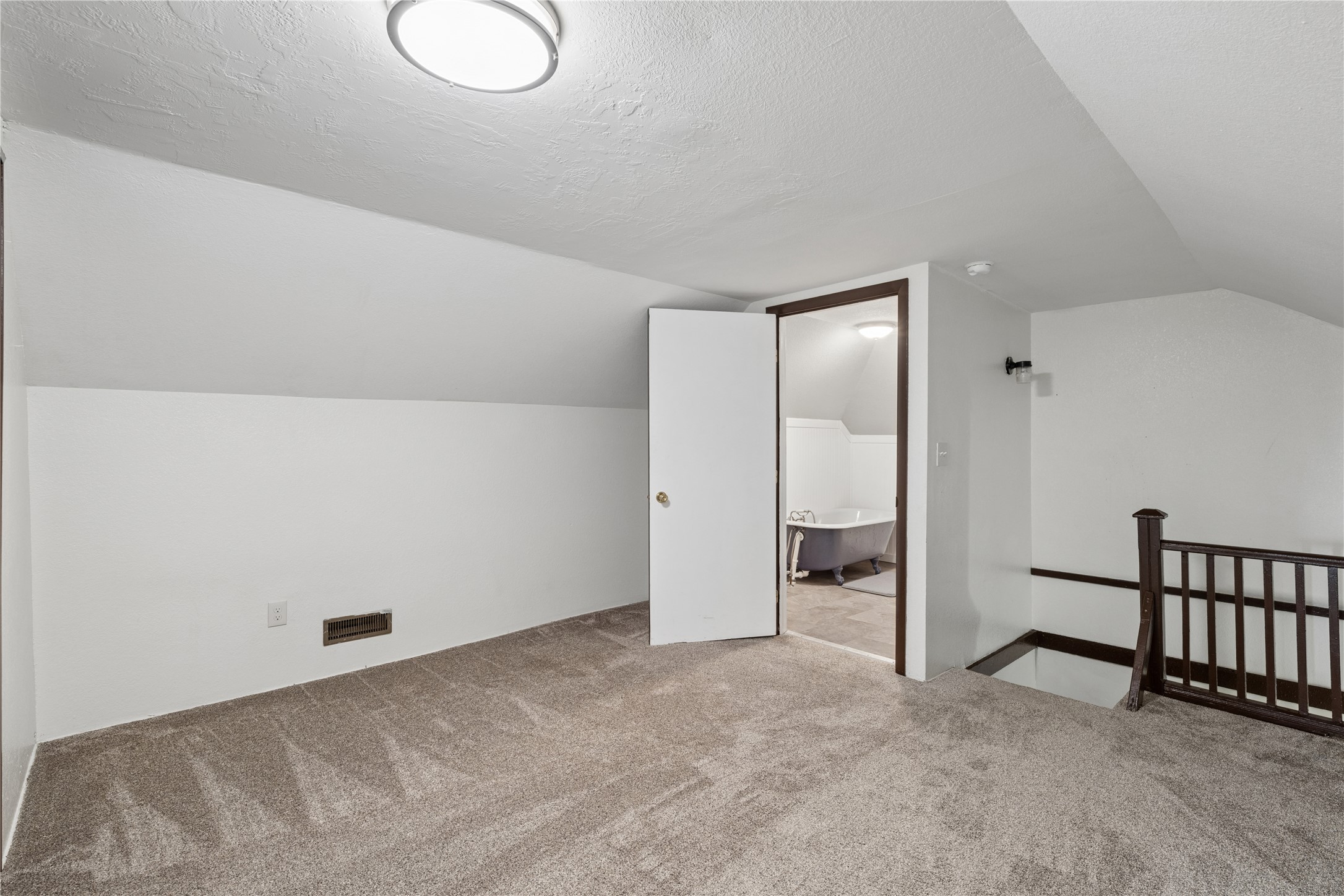 517 W Granite Street Property Photo 37