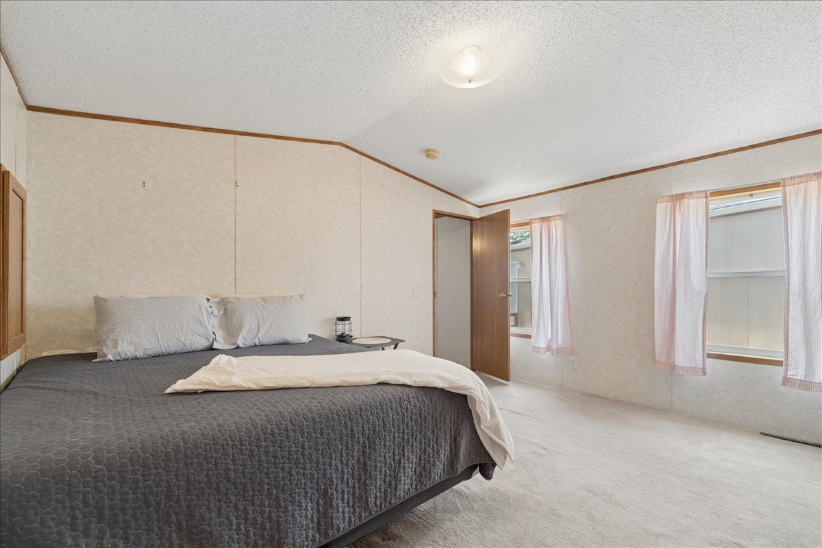 4157 Highwood Drive Property Photo 17