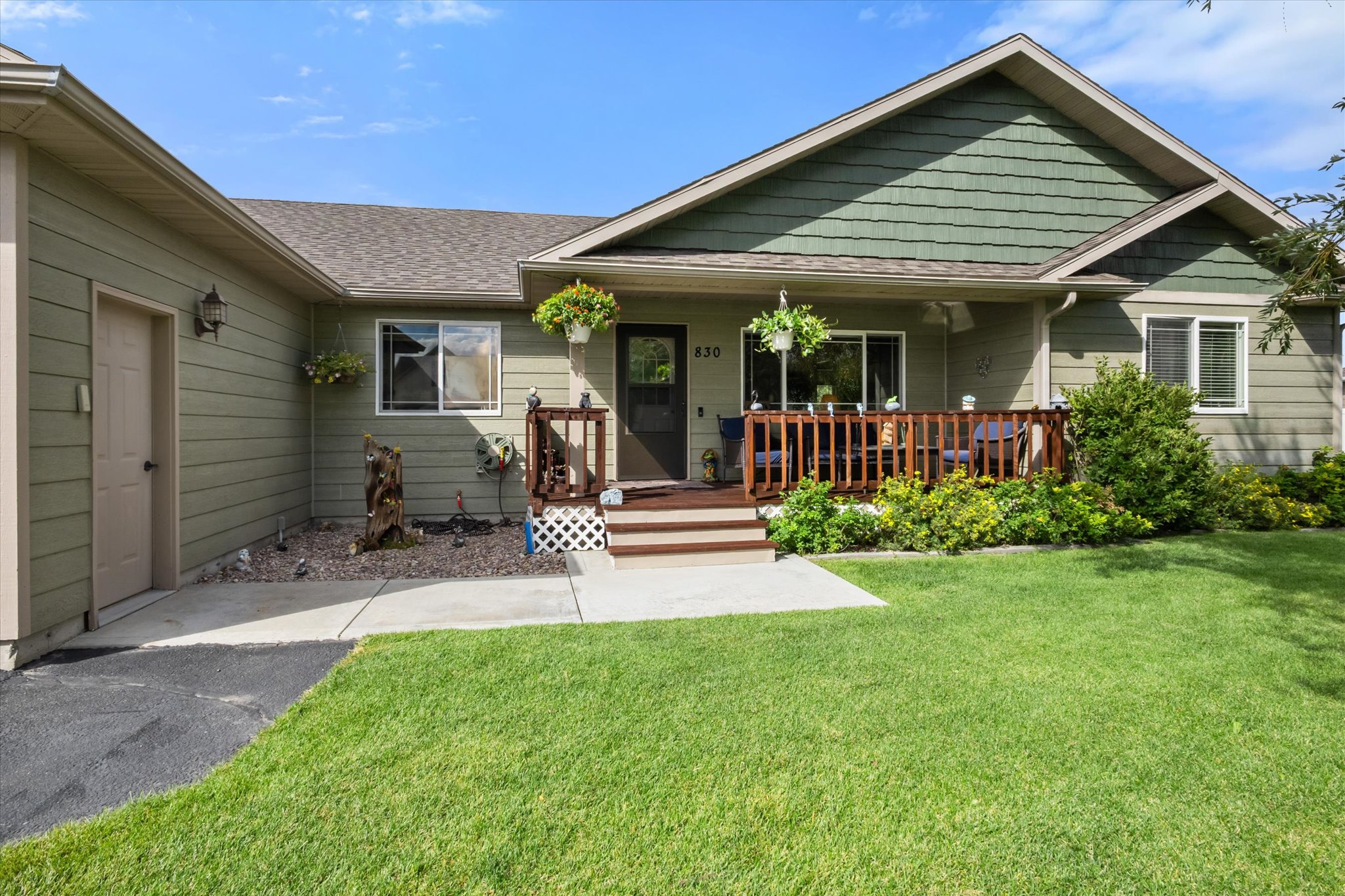 830 Cap Road Property Photo 1