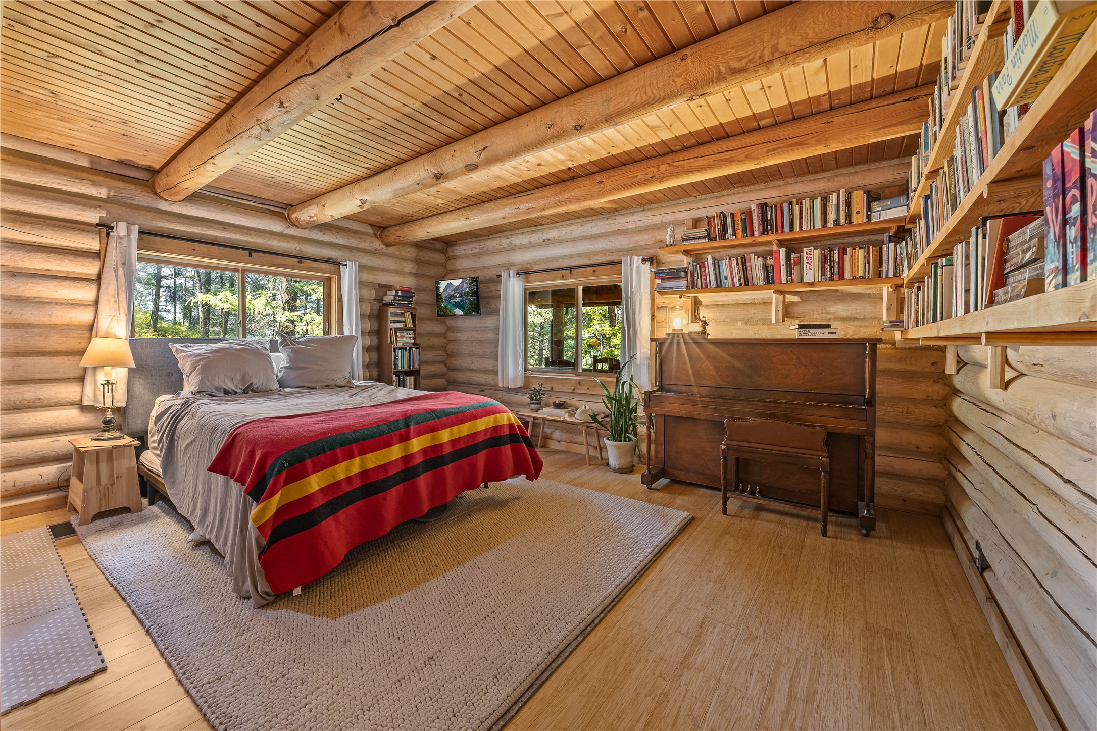 13245 Balsamroot Road Property Photo 5