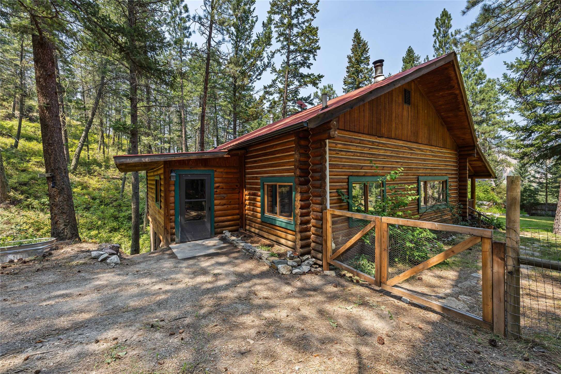 13245 Balsamroot Road Property Photo 6