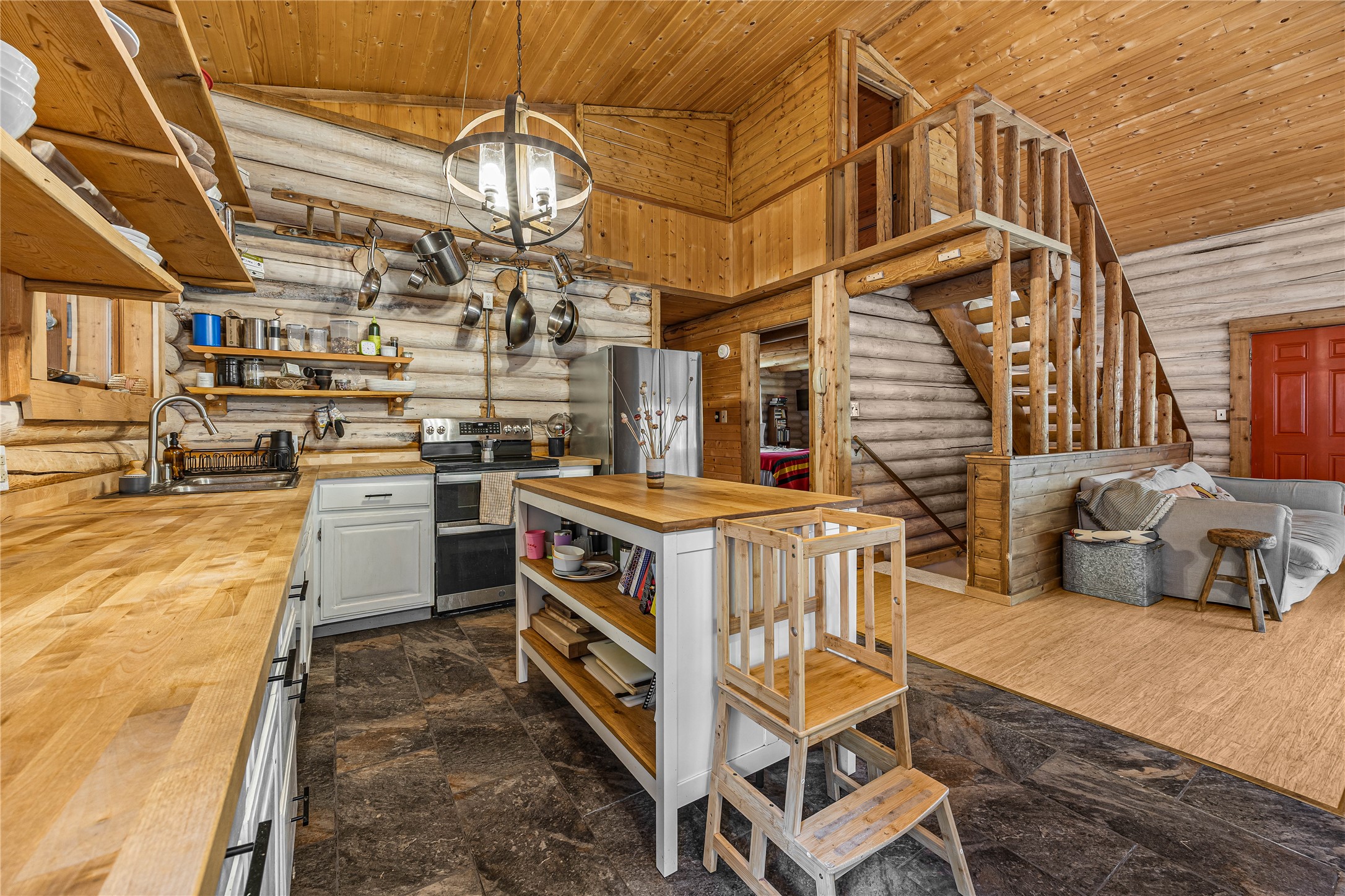 13245 Balsamroot Road Property Photo 13
