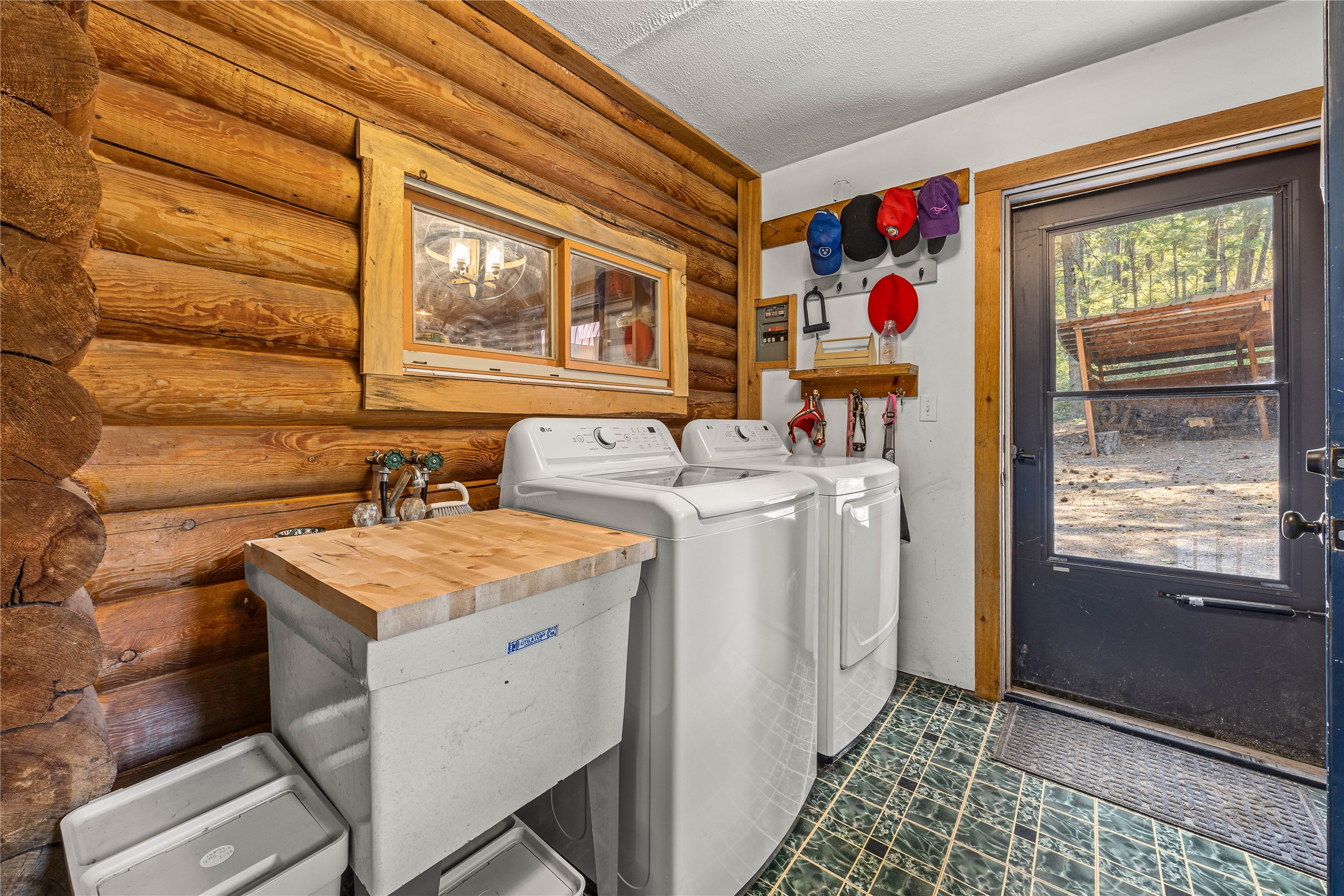 13245 Balsamroot Road Property Photo 28