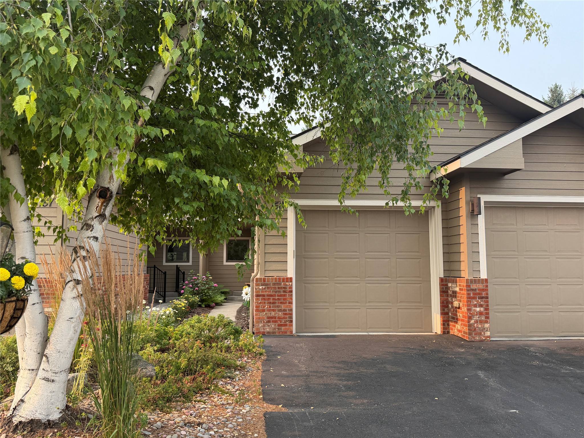 158 Fairway Boulevard Property Photo 1
