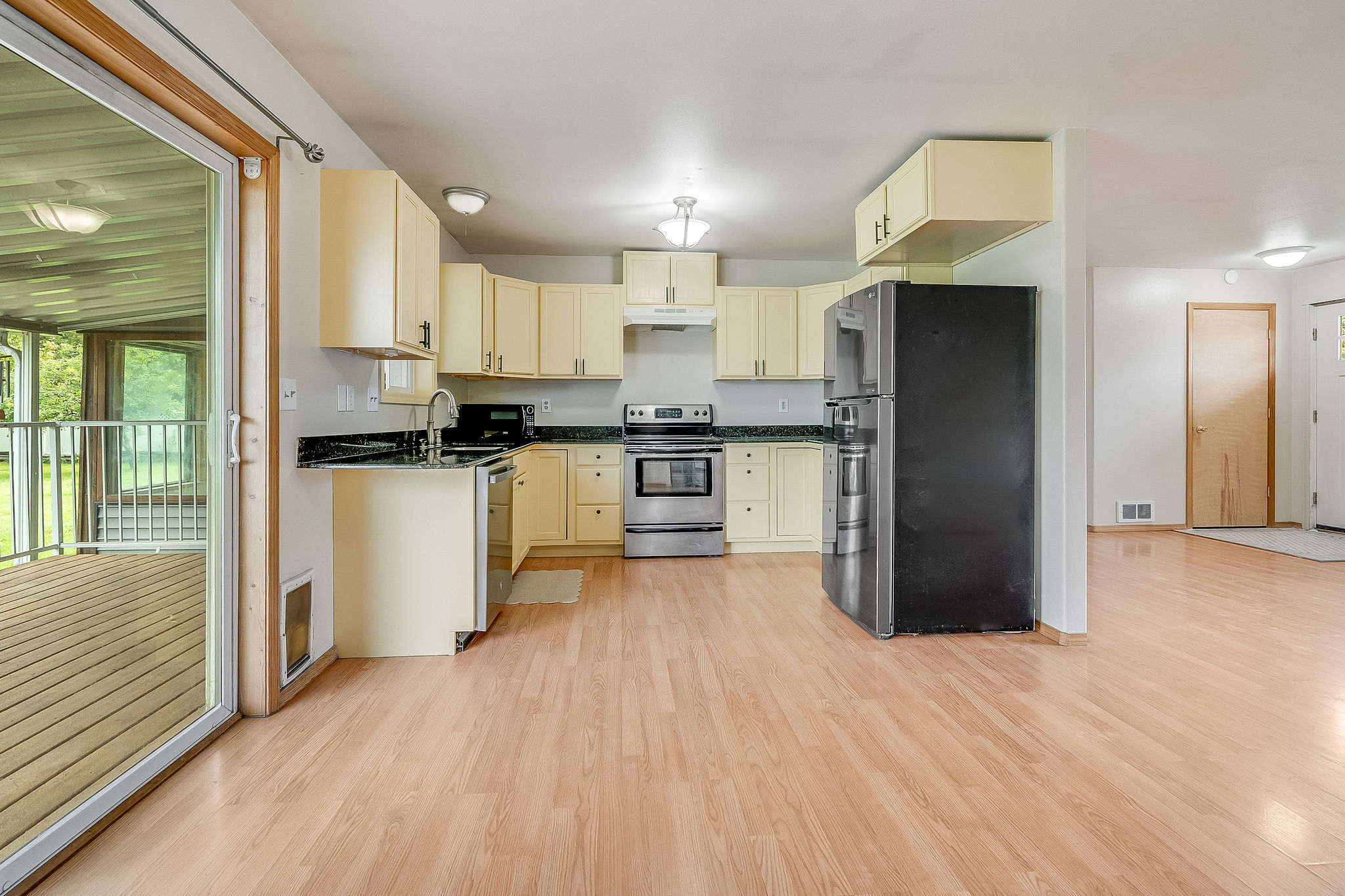 111 River Place Property Photo 5