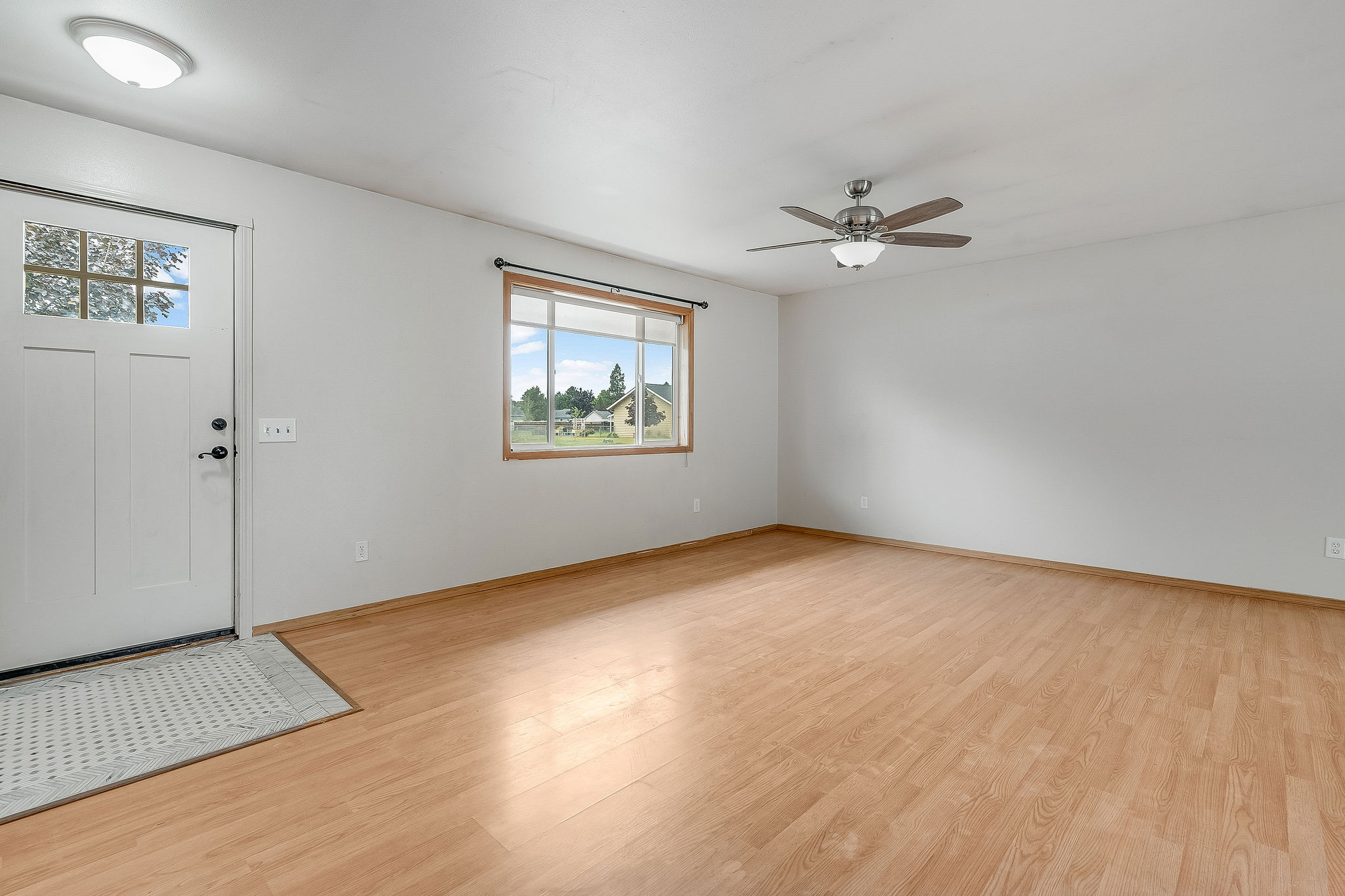 111 River Place Property Photo 10