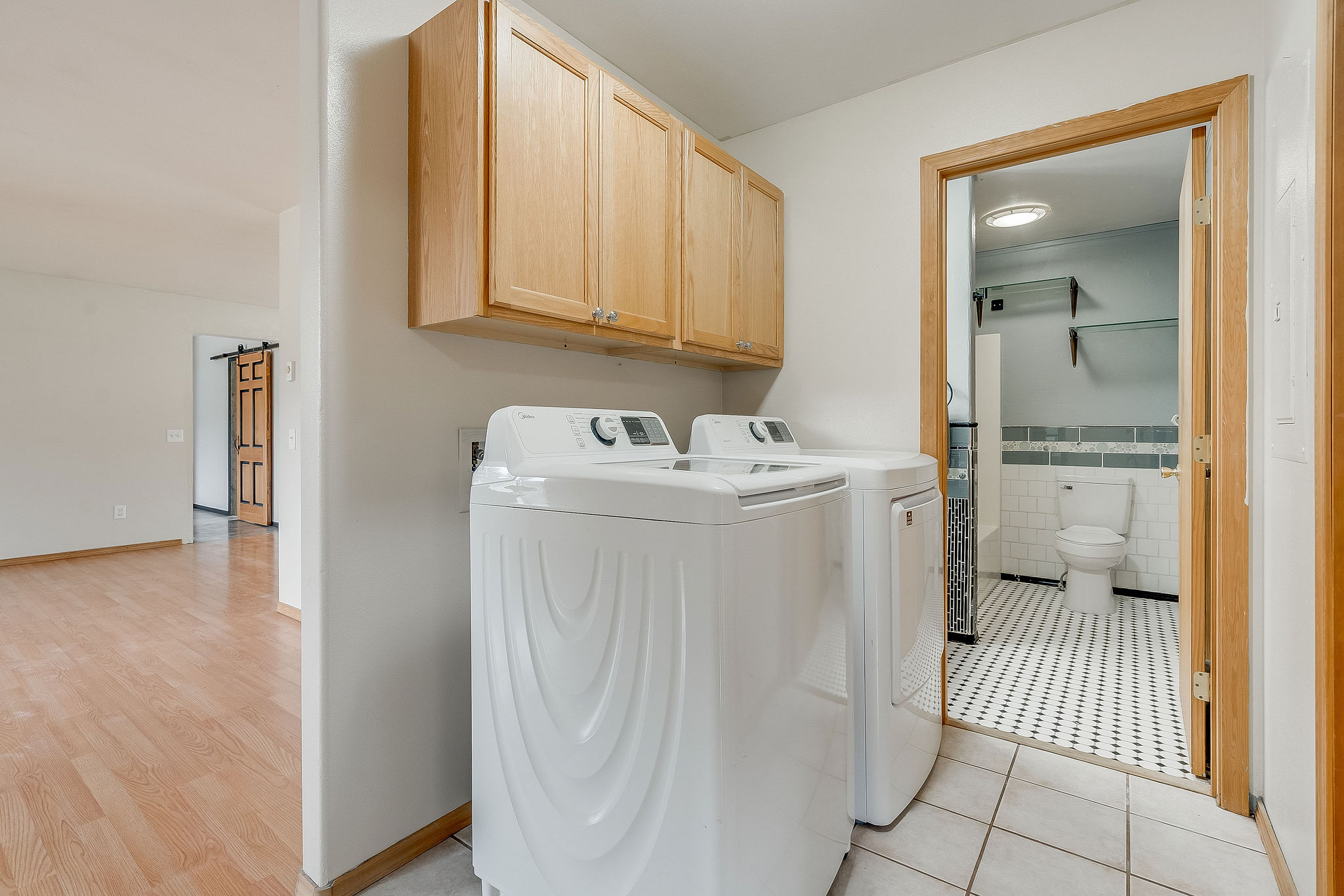 111 River Place Property Photo 32