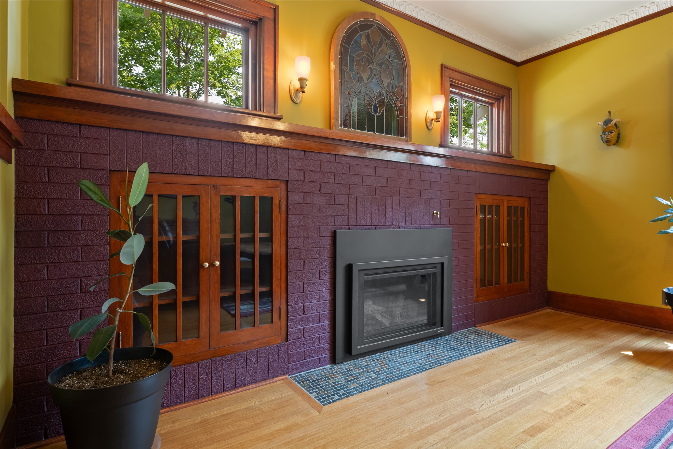 401 Brooks Street Property Photo 9