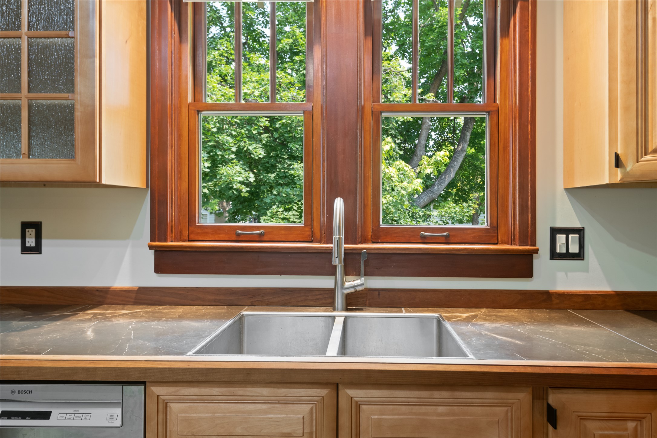 401 Brooks Street Property Photo 17
