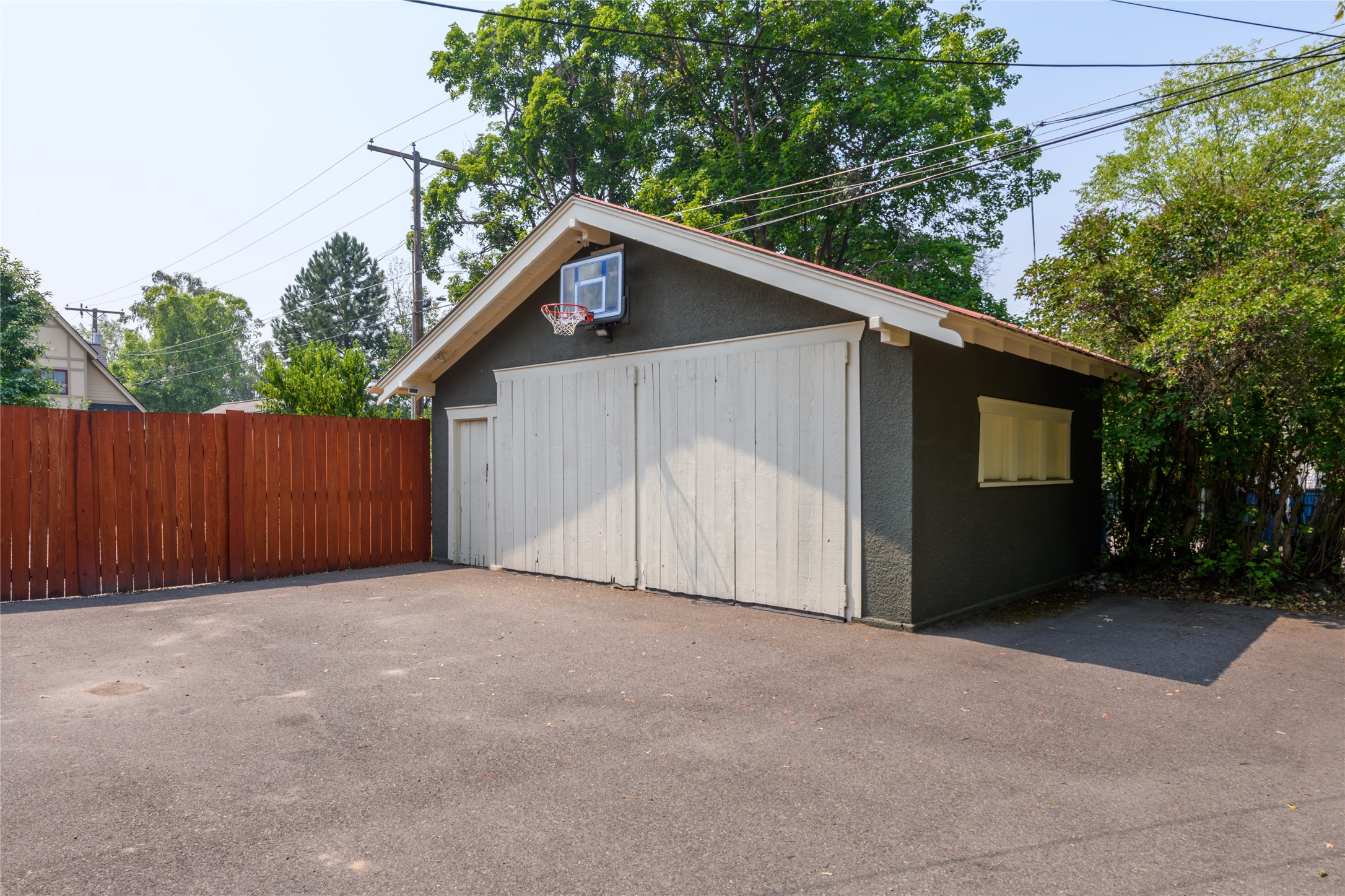 401 Brooks Street Property Photo 48