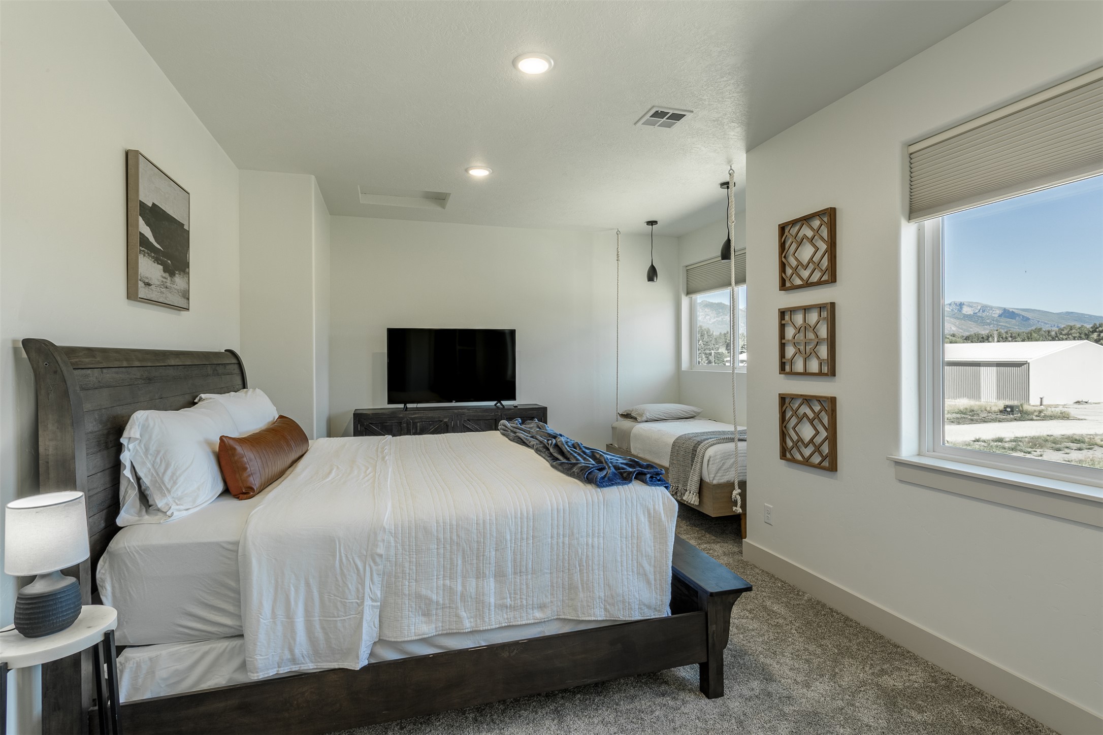 137 Kyle Lane Property Photo 17