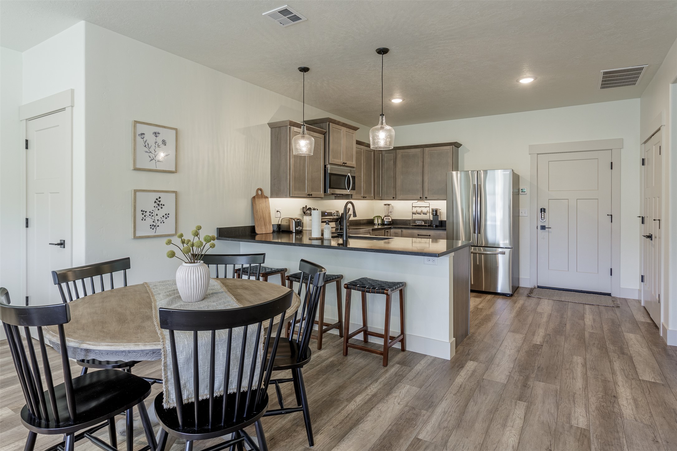 137 Kyle Lane Property Photo 22
