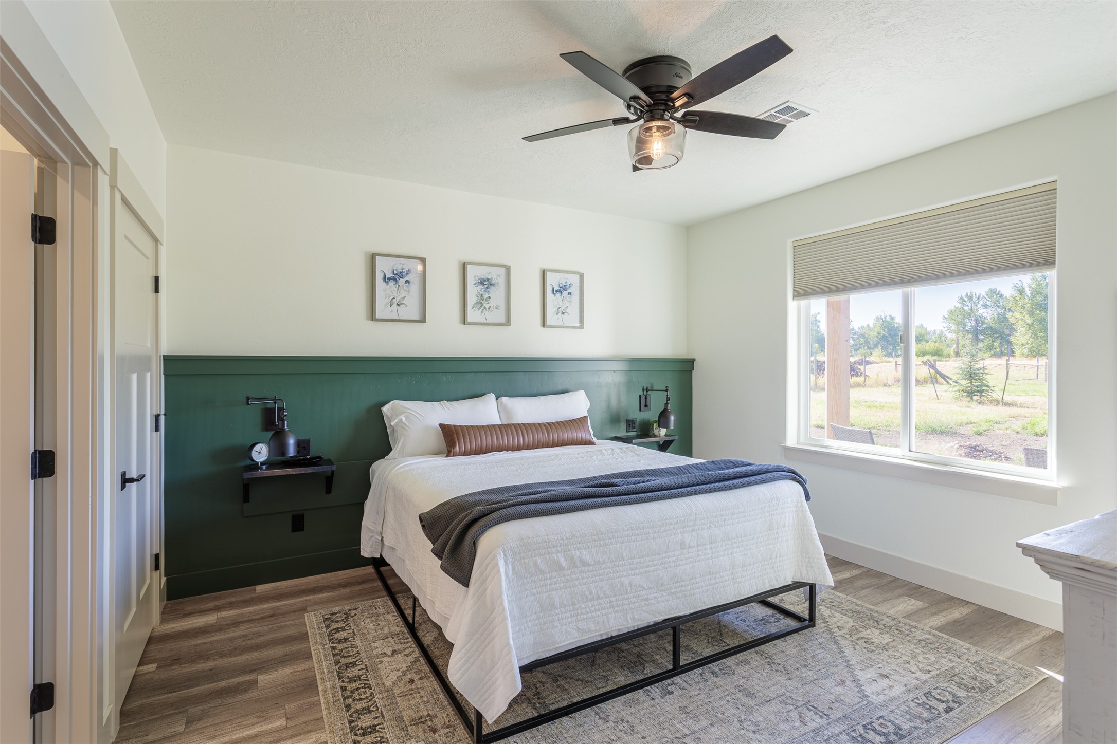 137 Kyle Lane Property Photo 23