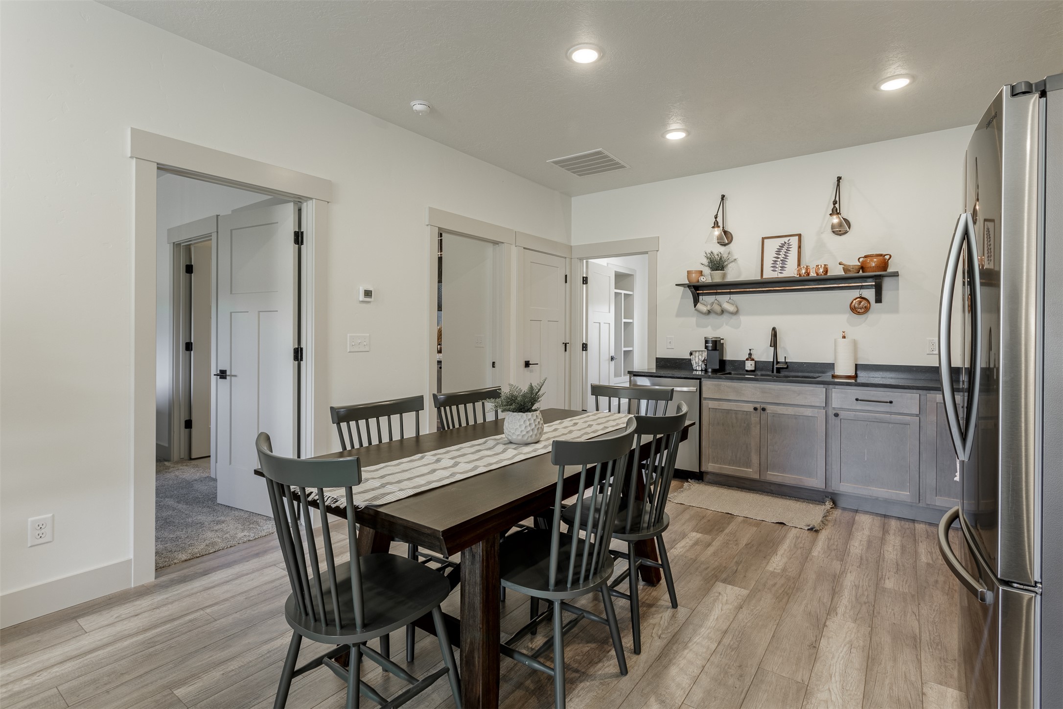 137 Kyle Lane Property Photo 38