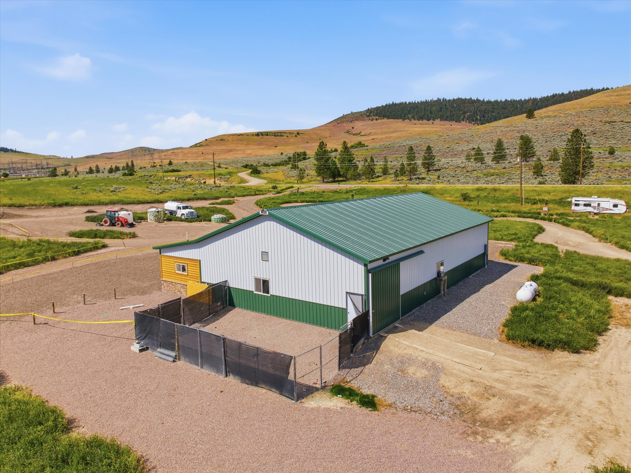 1724 Highway 28 Property Photo 3
