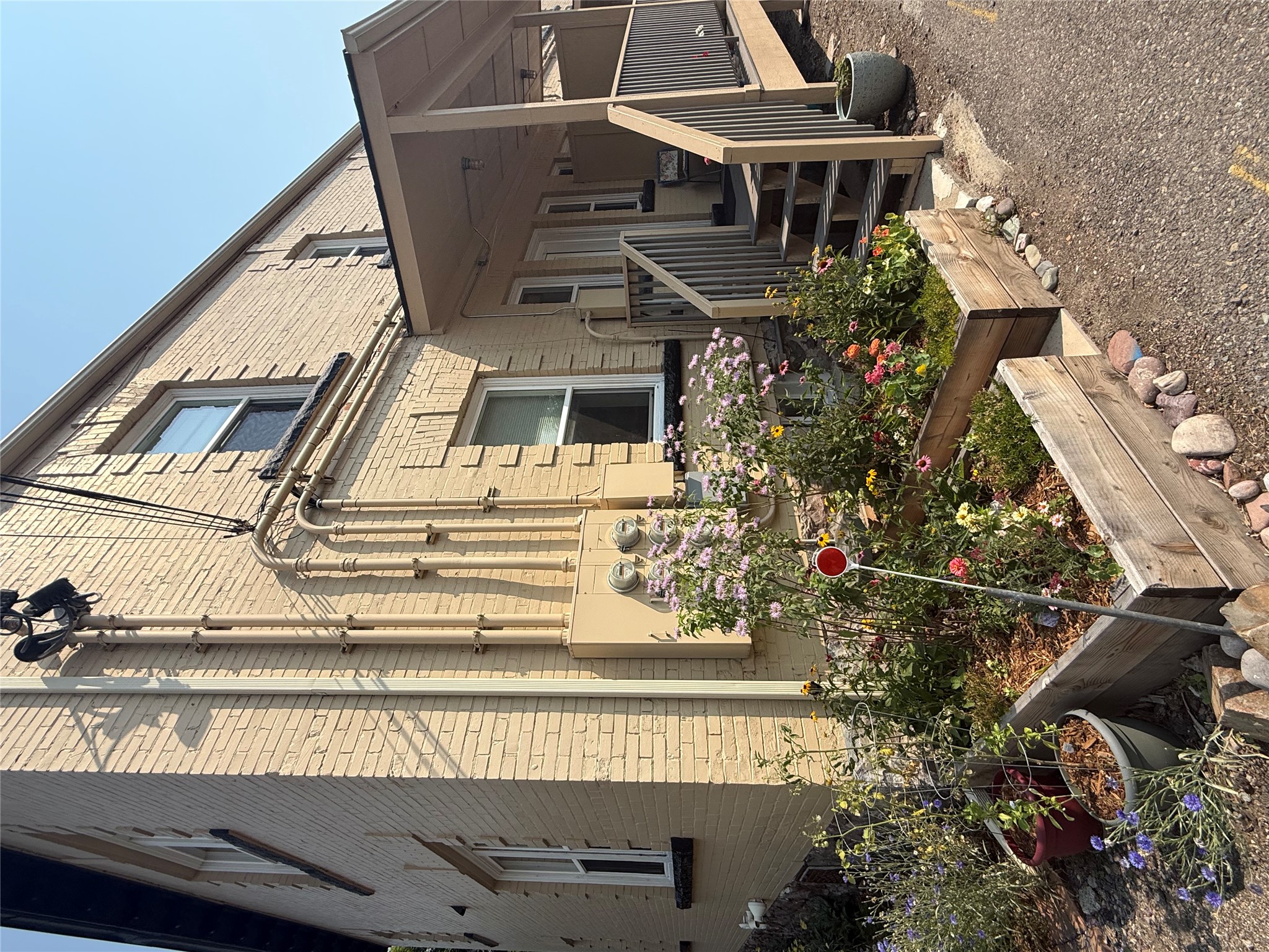 231 S 6th Street E Property Photo 47