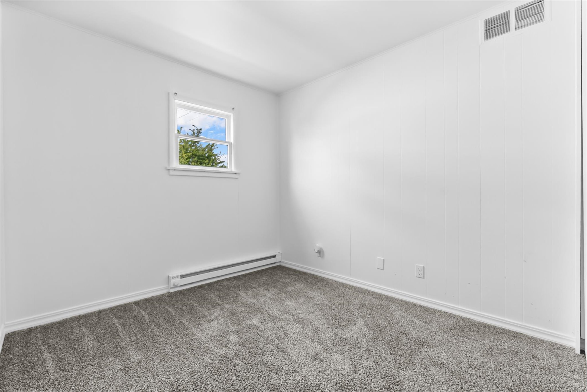 5 7th Avenue W Property Photo 17