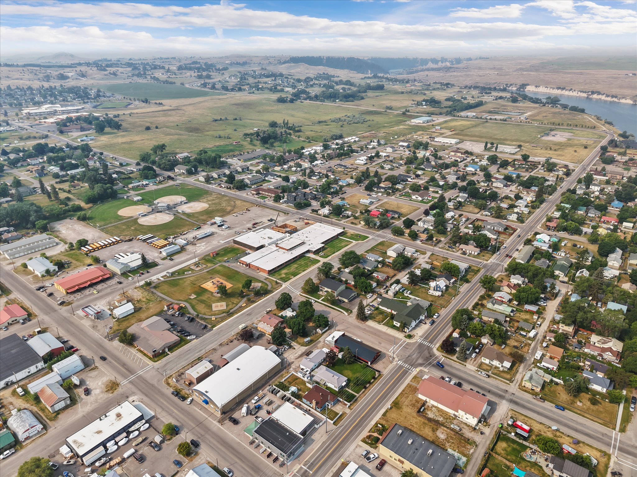 5 7th Avenue W Property Photo 40
