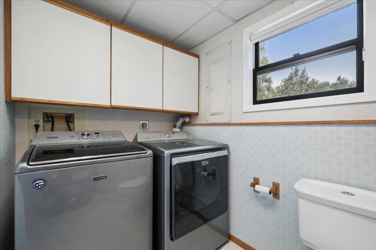 195 Arbour Drive Property Photo 37