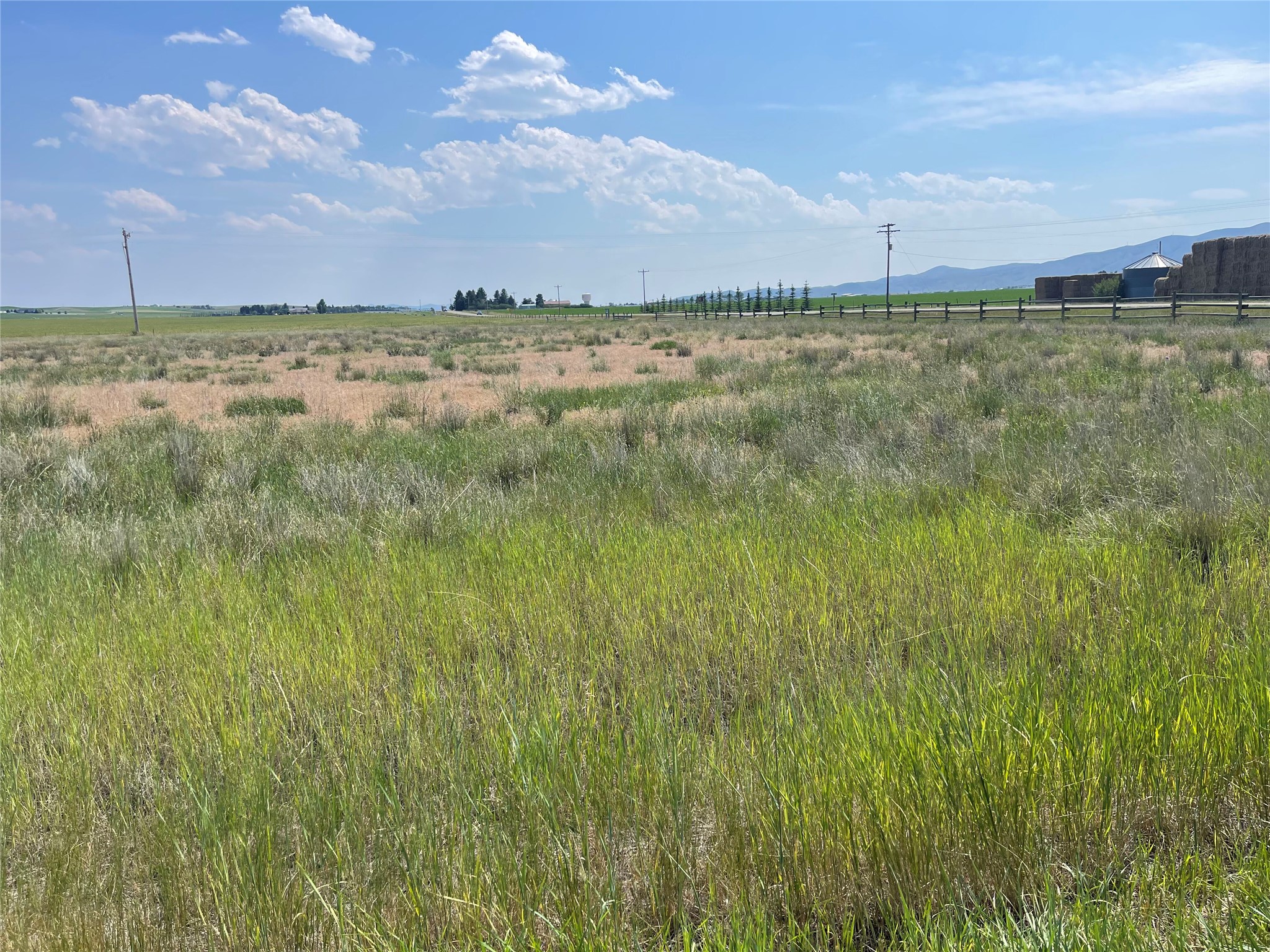 Nhn Stoney Trail Property Photo 4