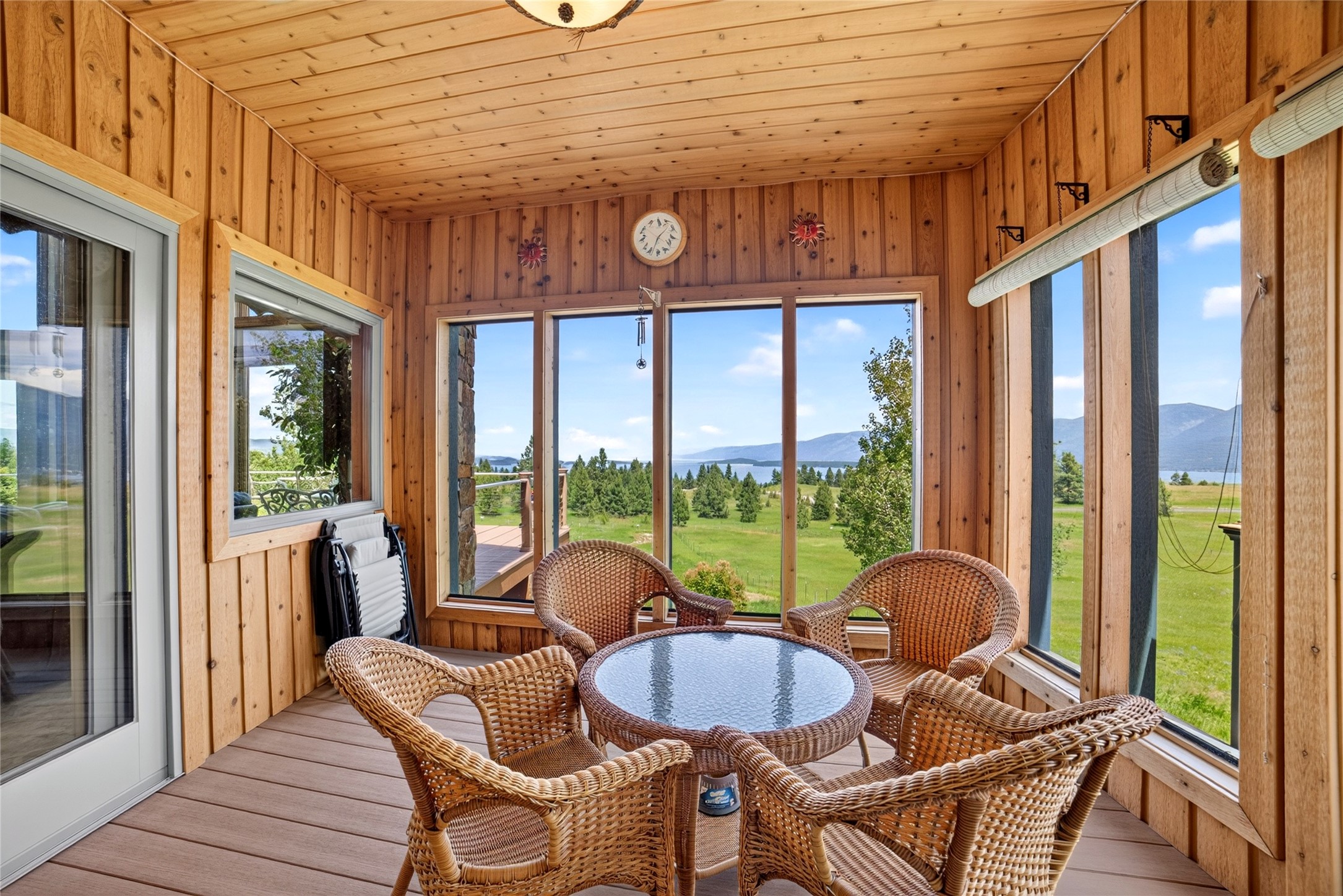 36736 Viewpoint Drive Property Photo 9