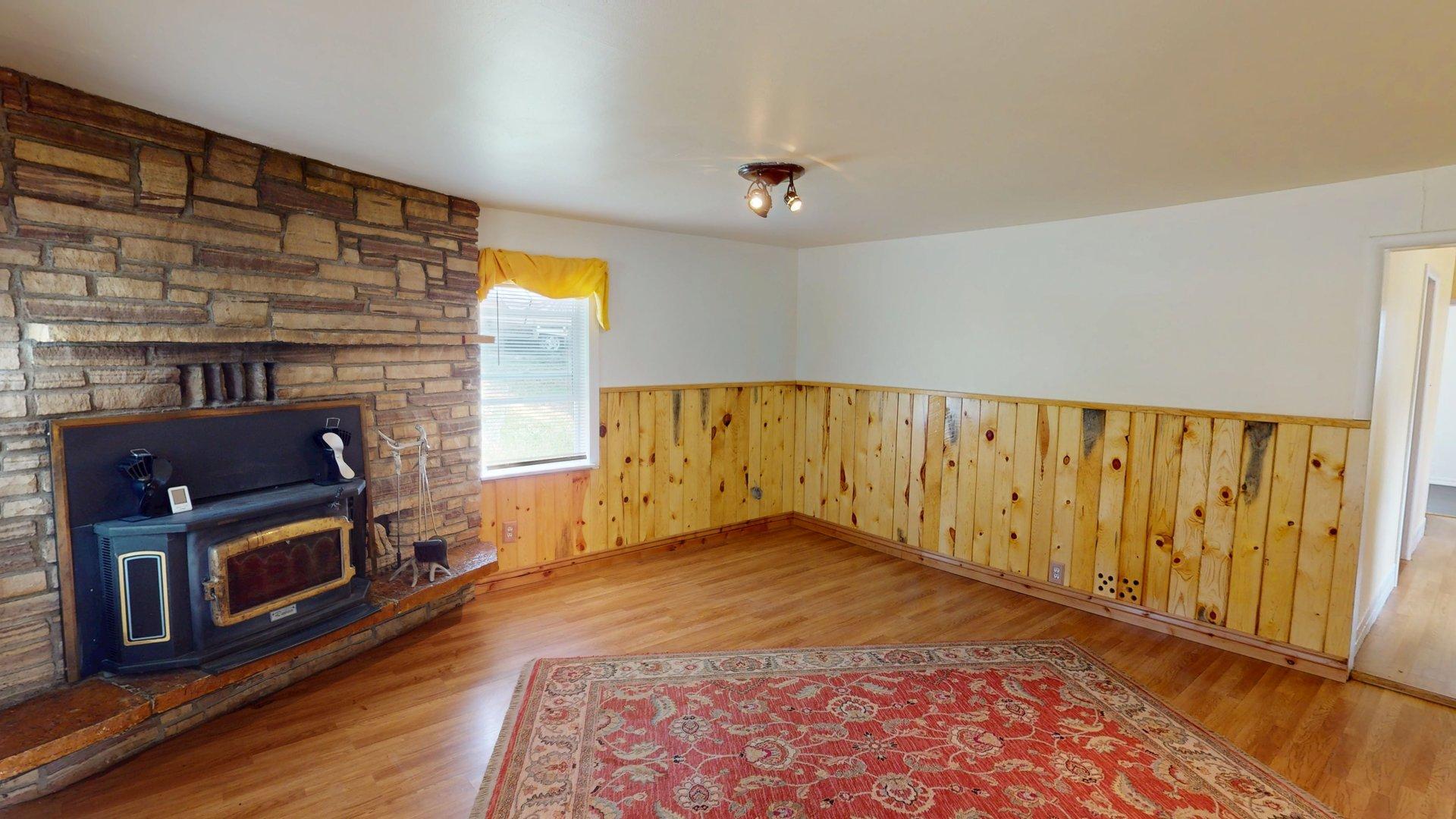 104 Clay Street Property Photo 5