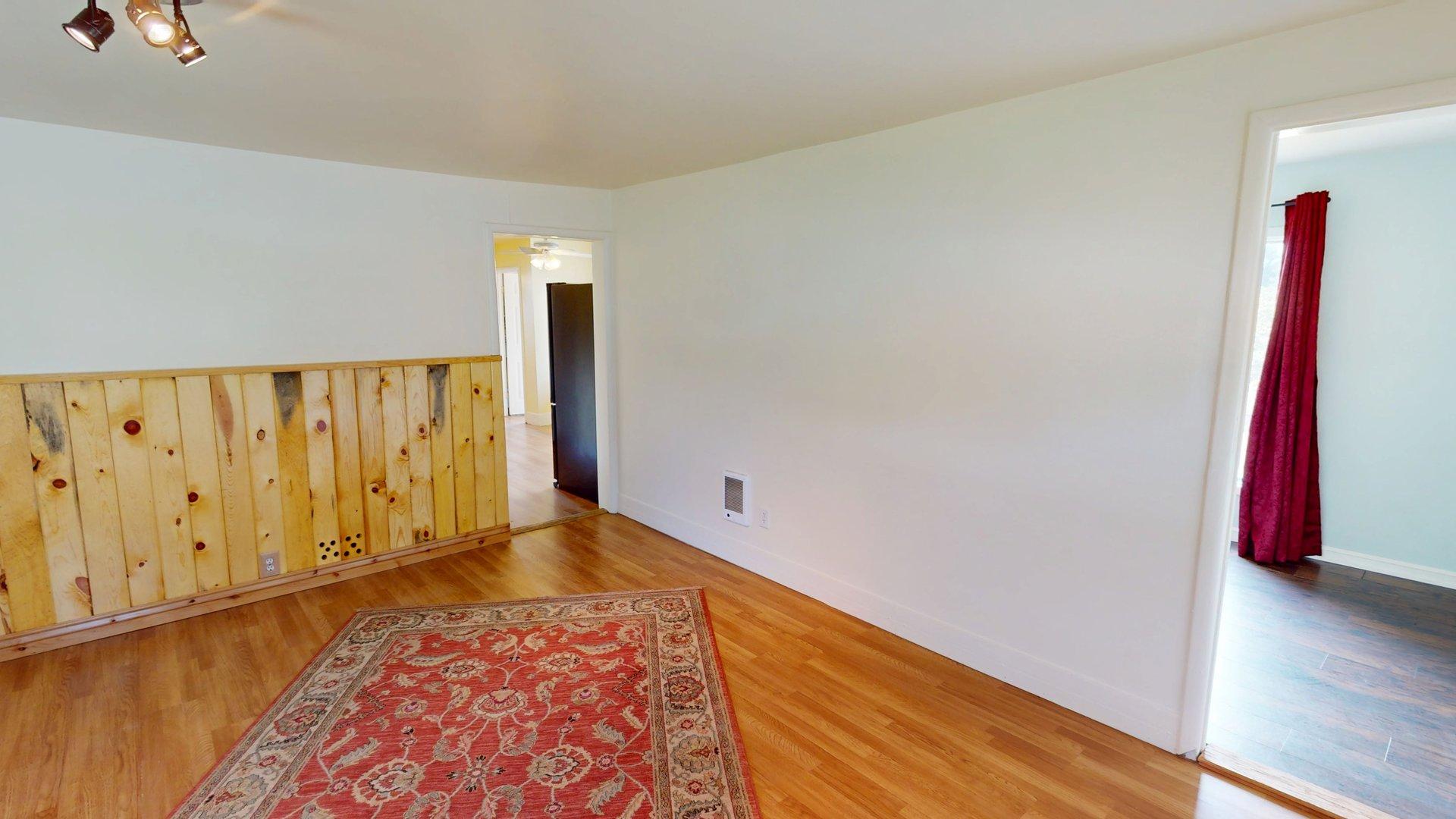 104 Clay Street Property Photo 6