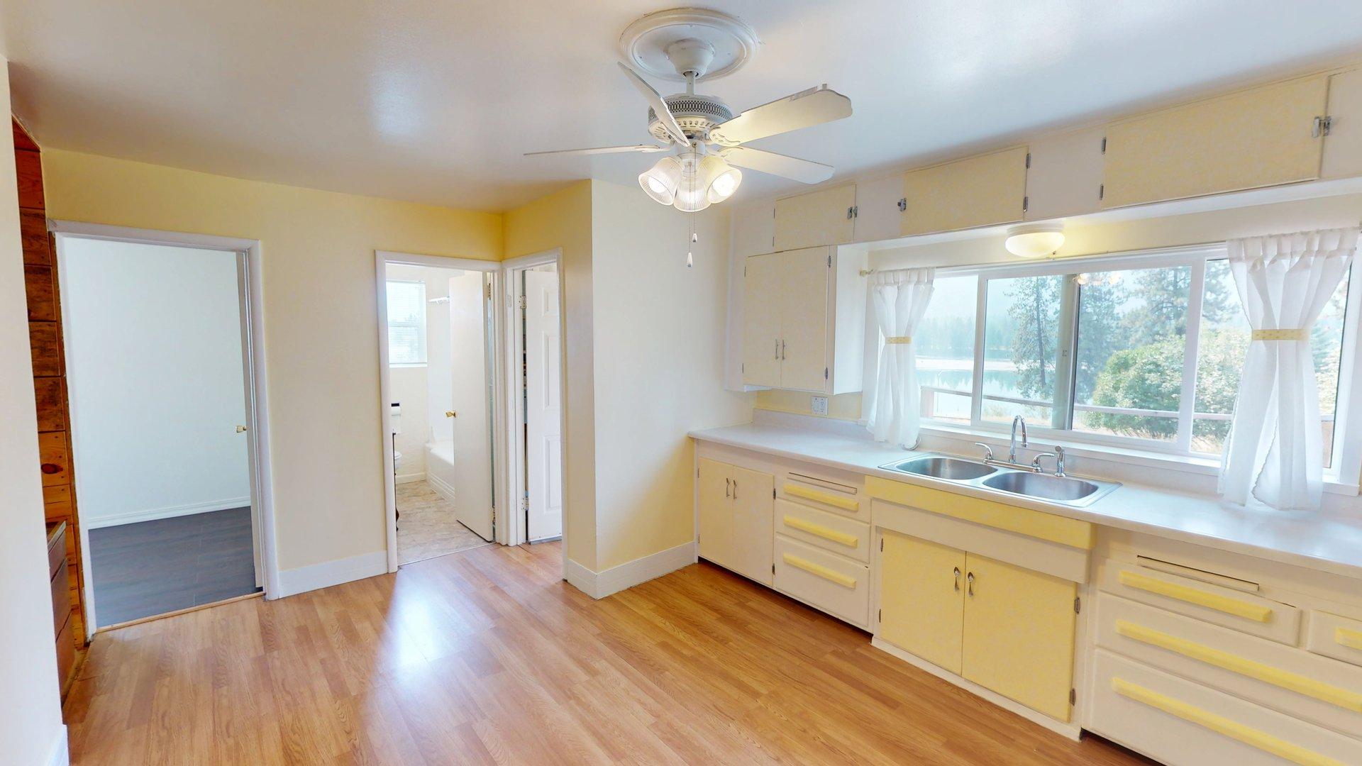 104 Clay Street Property Photo 7
