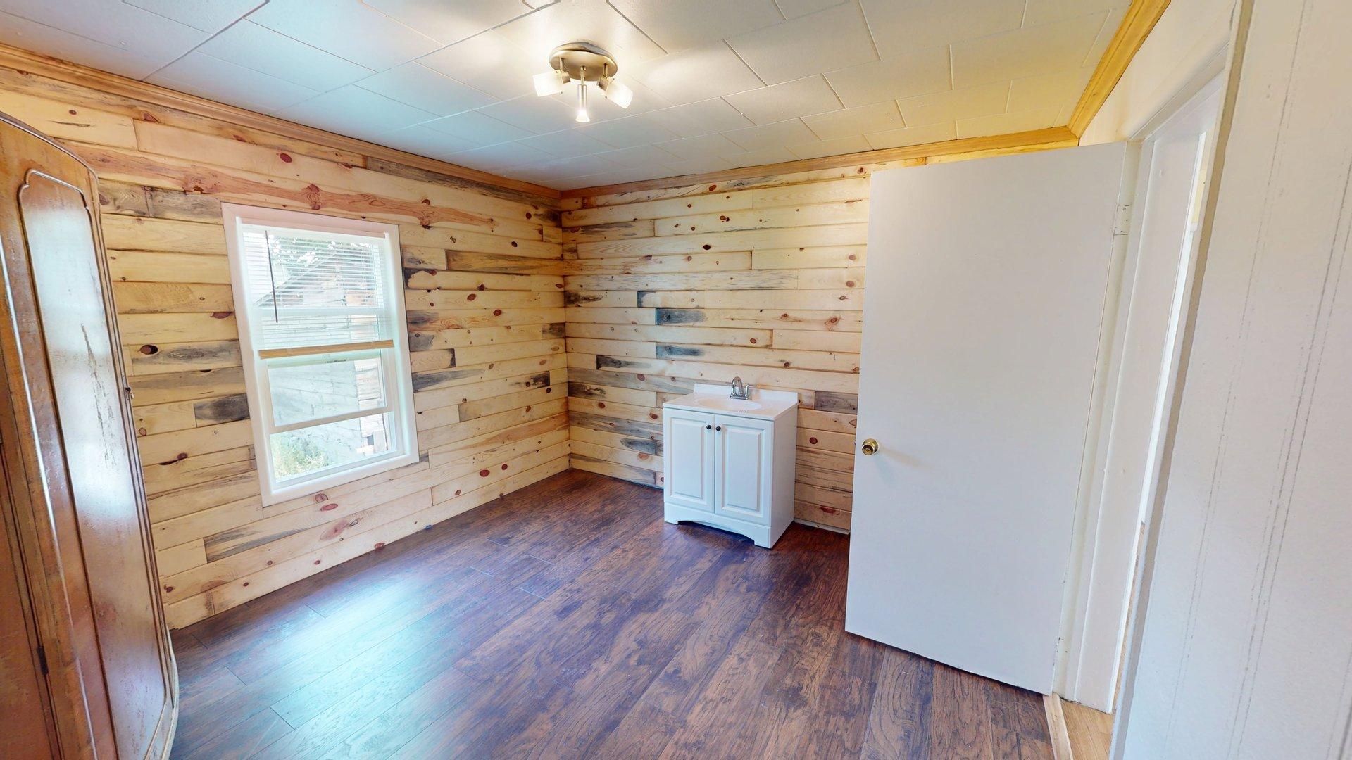 104 Clay Street Property Photo 20