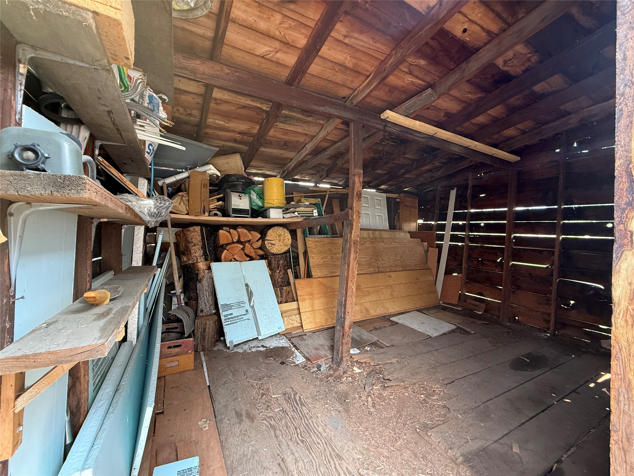 104 Clay Street Property Photo 42