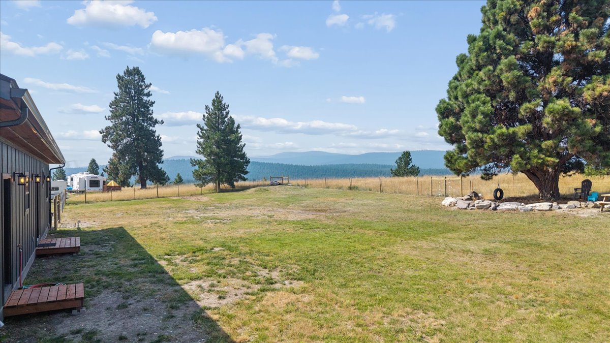 196 Summit Trail Property Photo 12