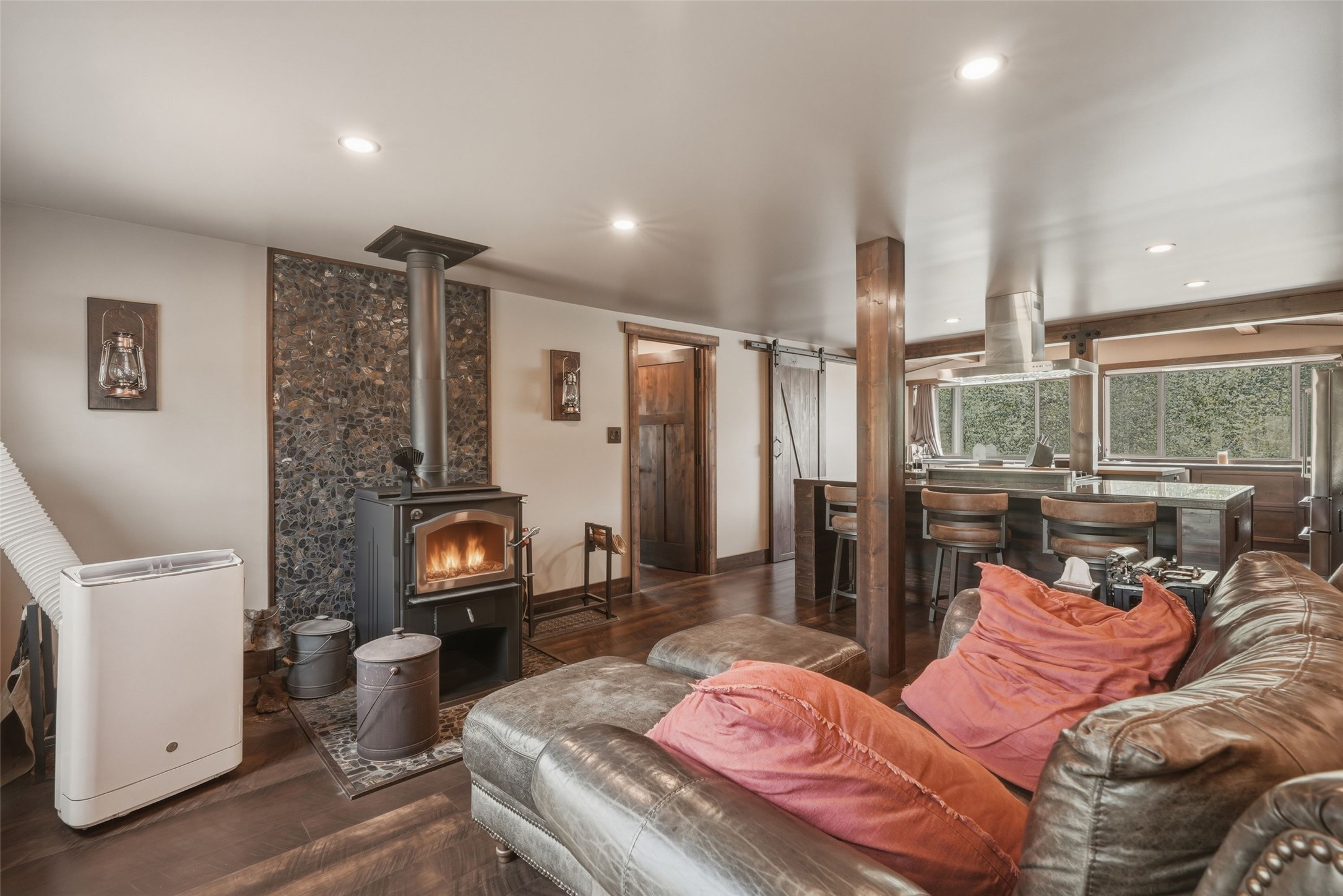 280 Indian Prairie Loop Property Photo 10