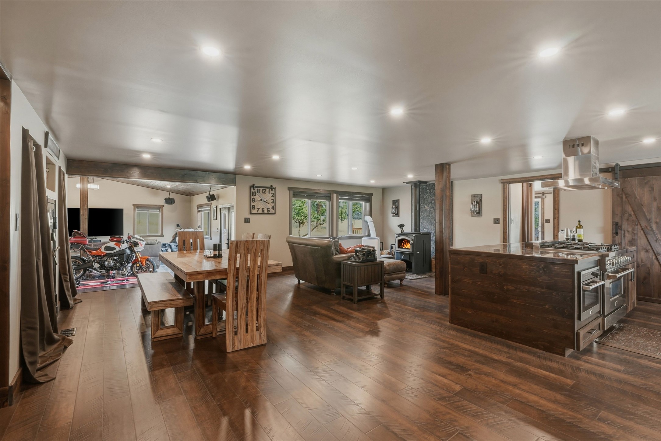 280 Indian Prairie Loop Property Photo 23