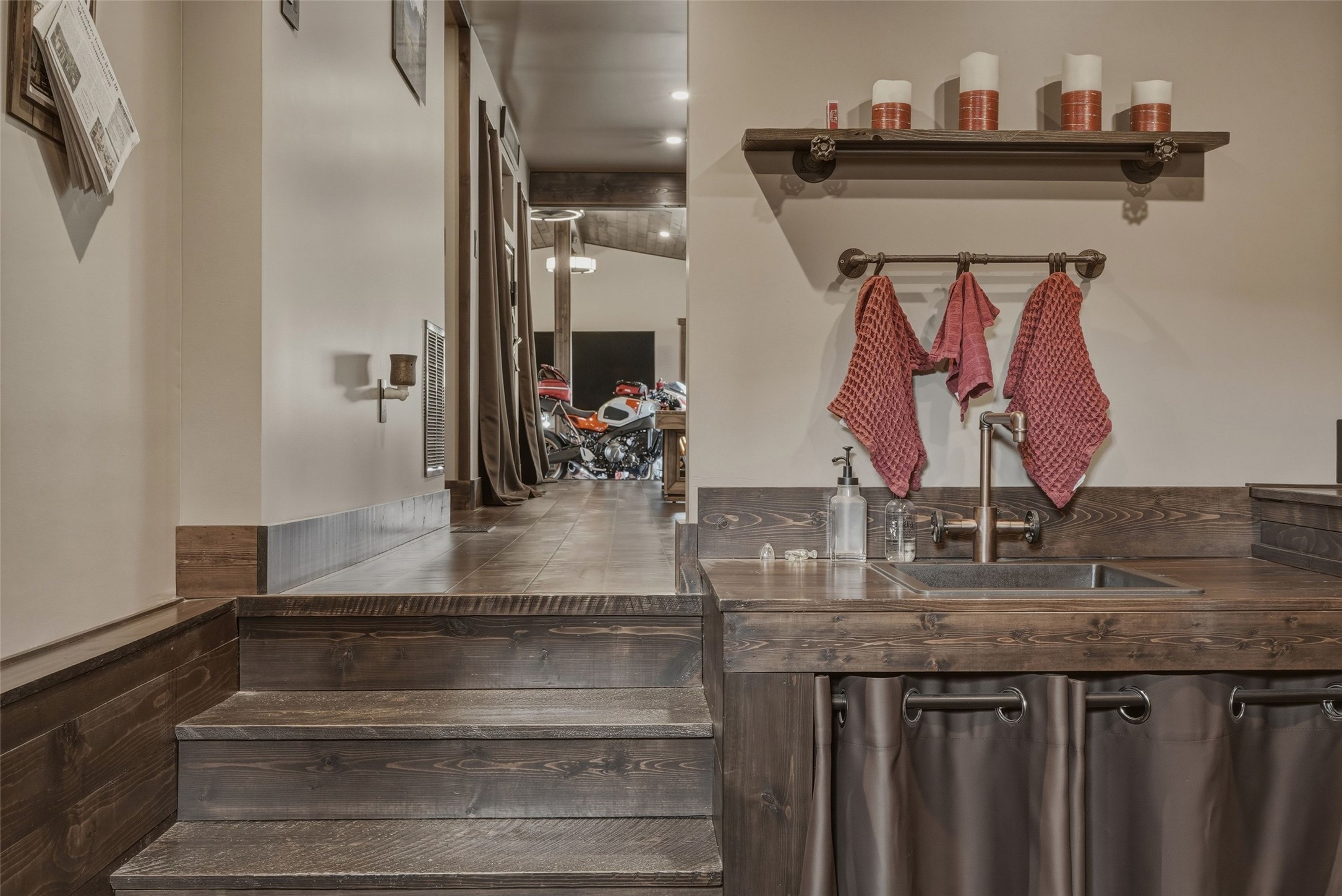 280 Indian Prairie Loop Property Photo 30