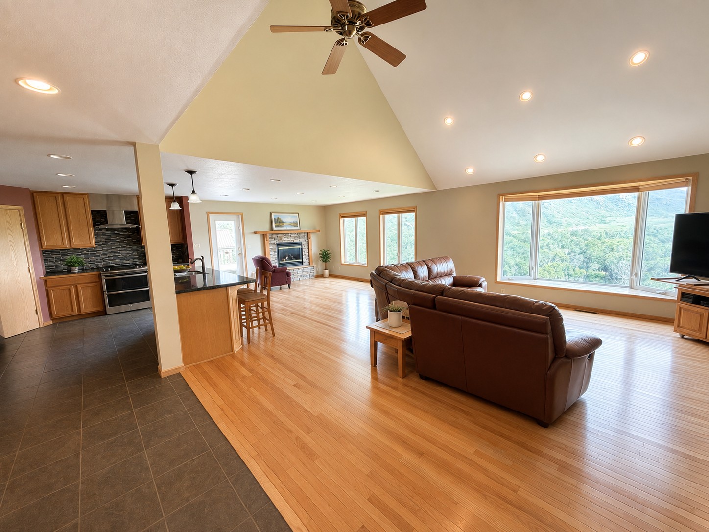 7167 Us Highway 89 Property Photo 17