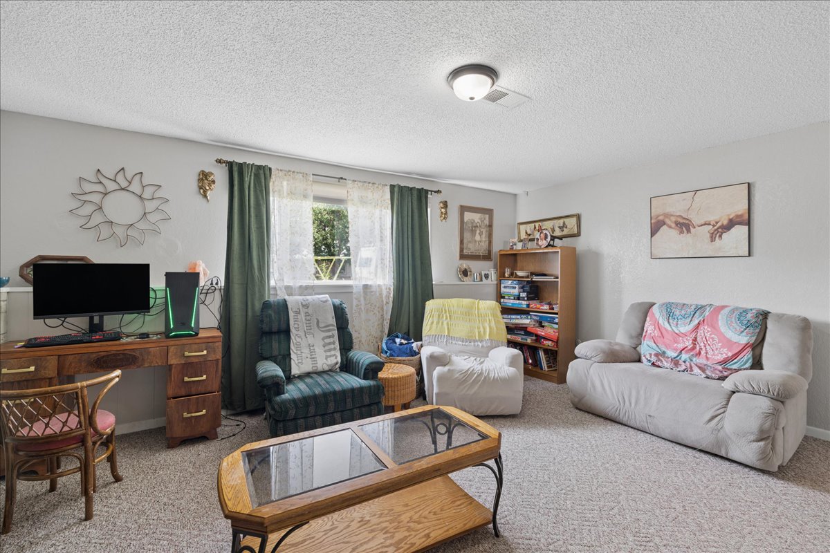 1127 Avenue C Nw Property Photo 14