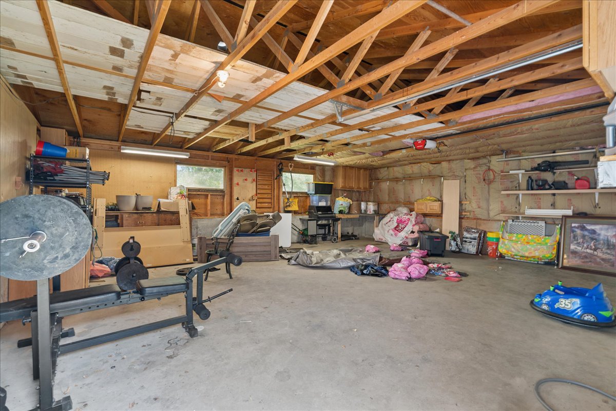 1127 Avenue C Nw Property Photo 22