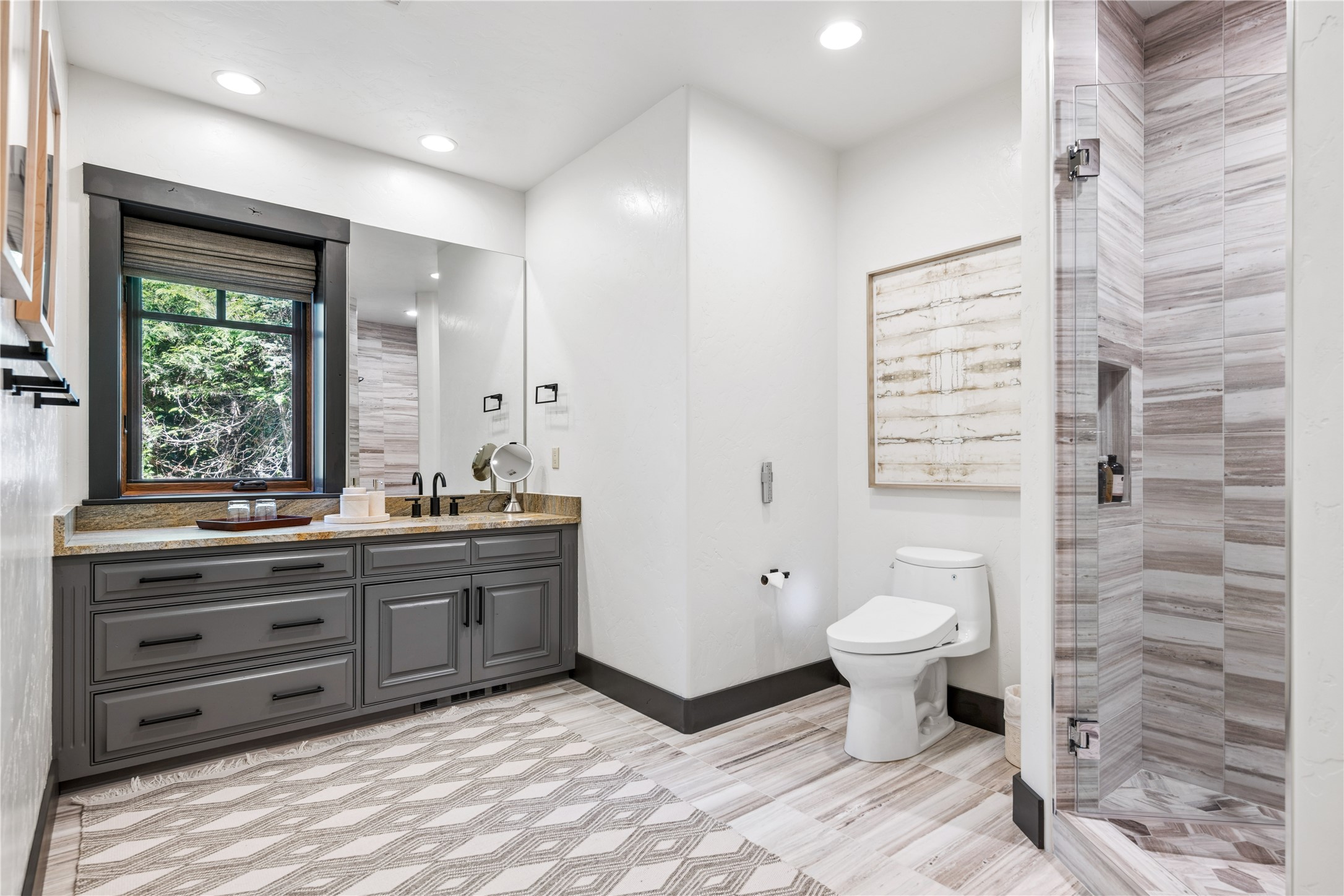 30076065 Property Photo 18
