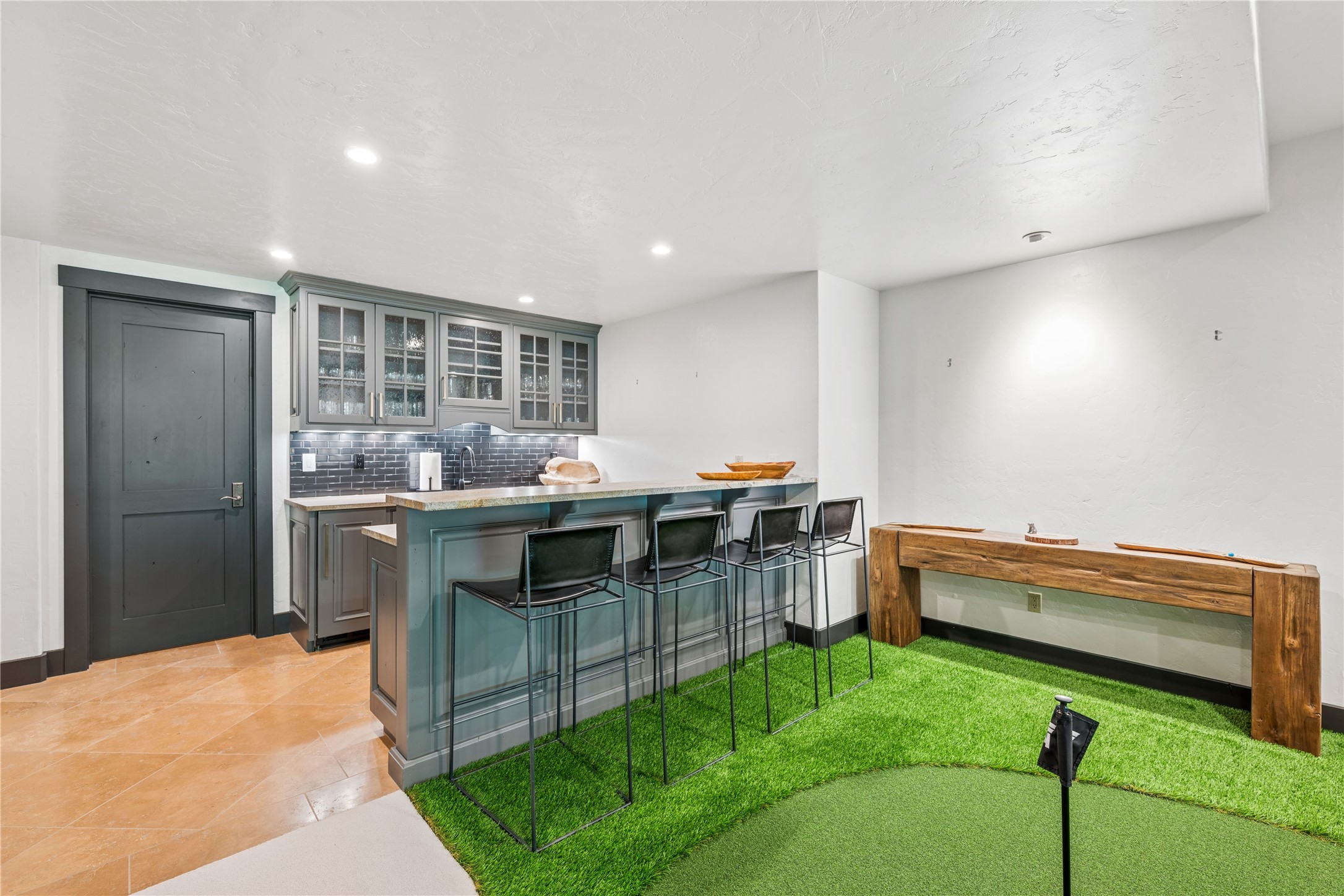 30076065 Property Photo 28