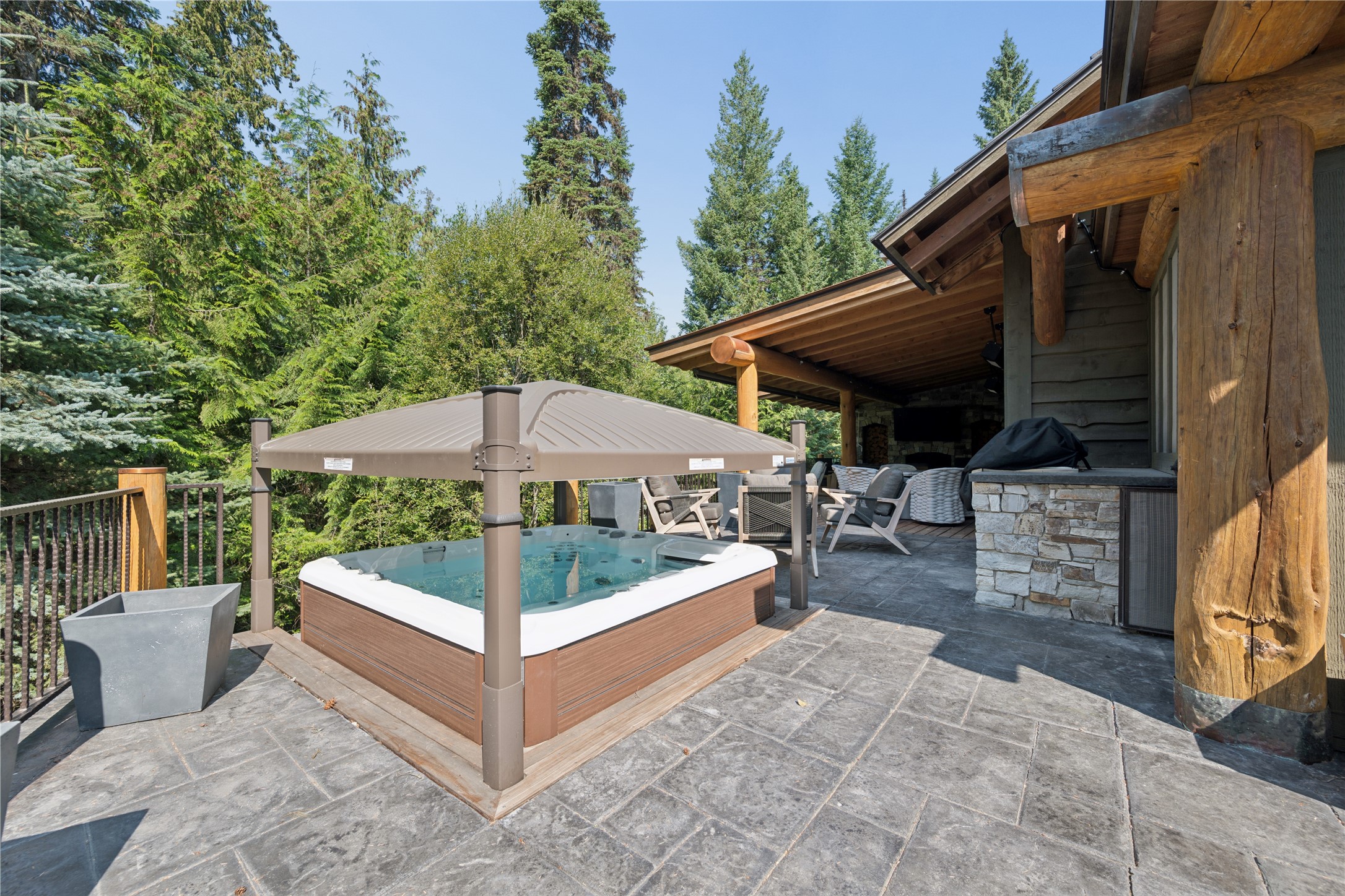 30076065 Property Photo 35