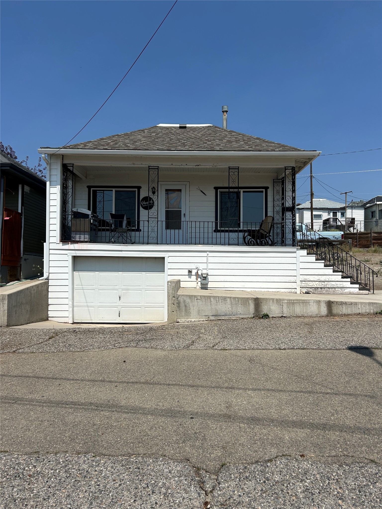 503 W Woolman Street Property Photo 1