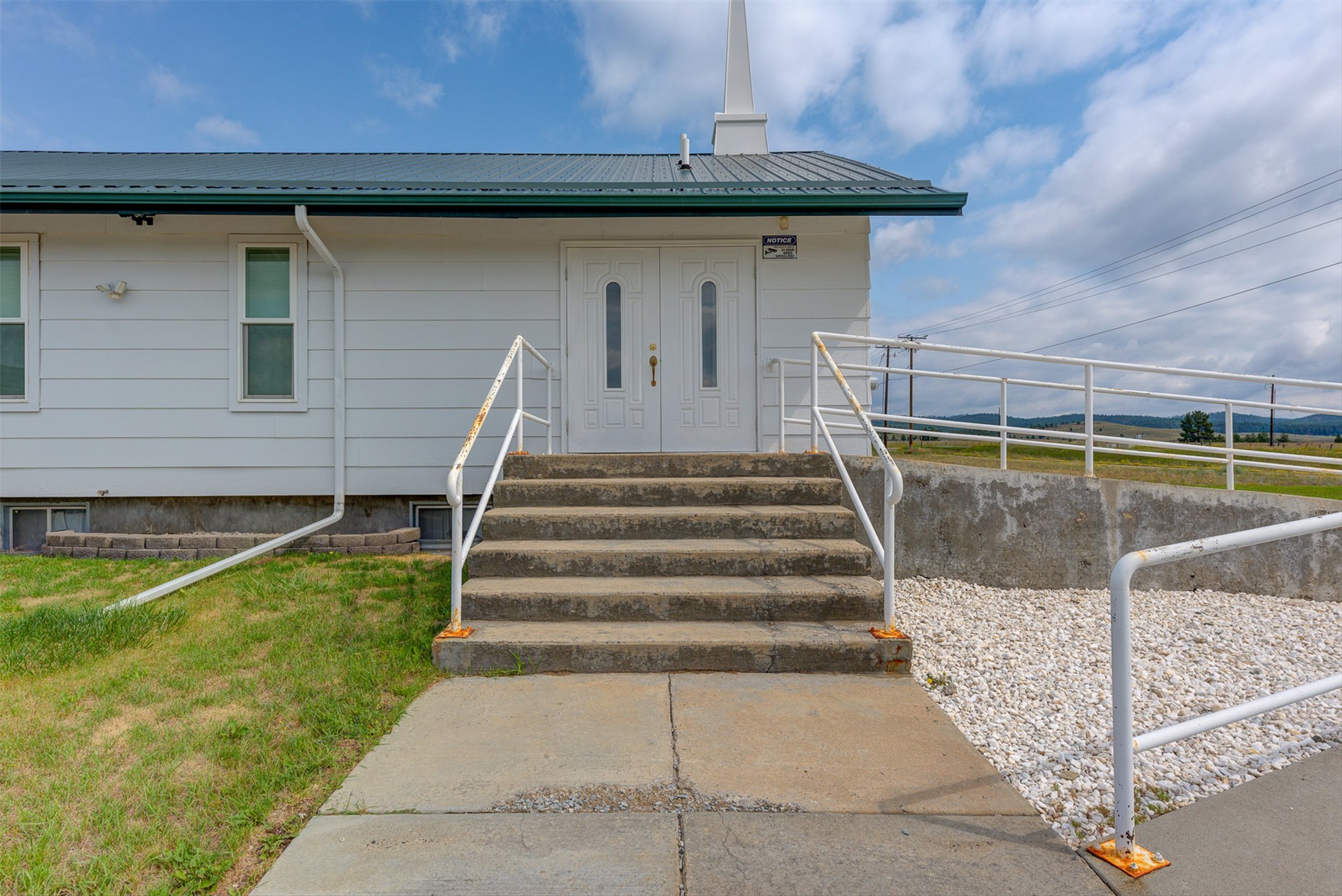 8279 Avocet Drive Property Photo 4