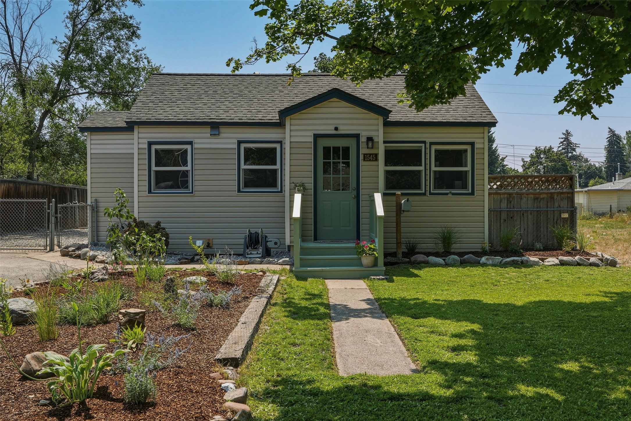 1545 S 7th Street W Property Photo 1
